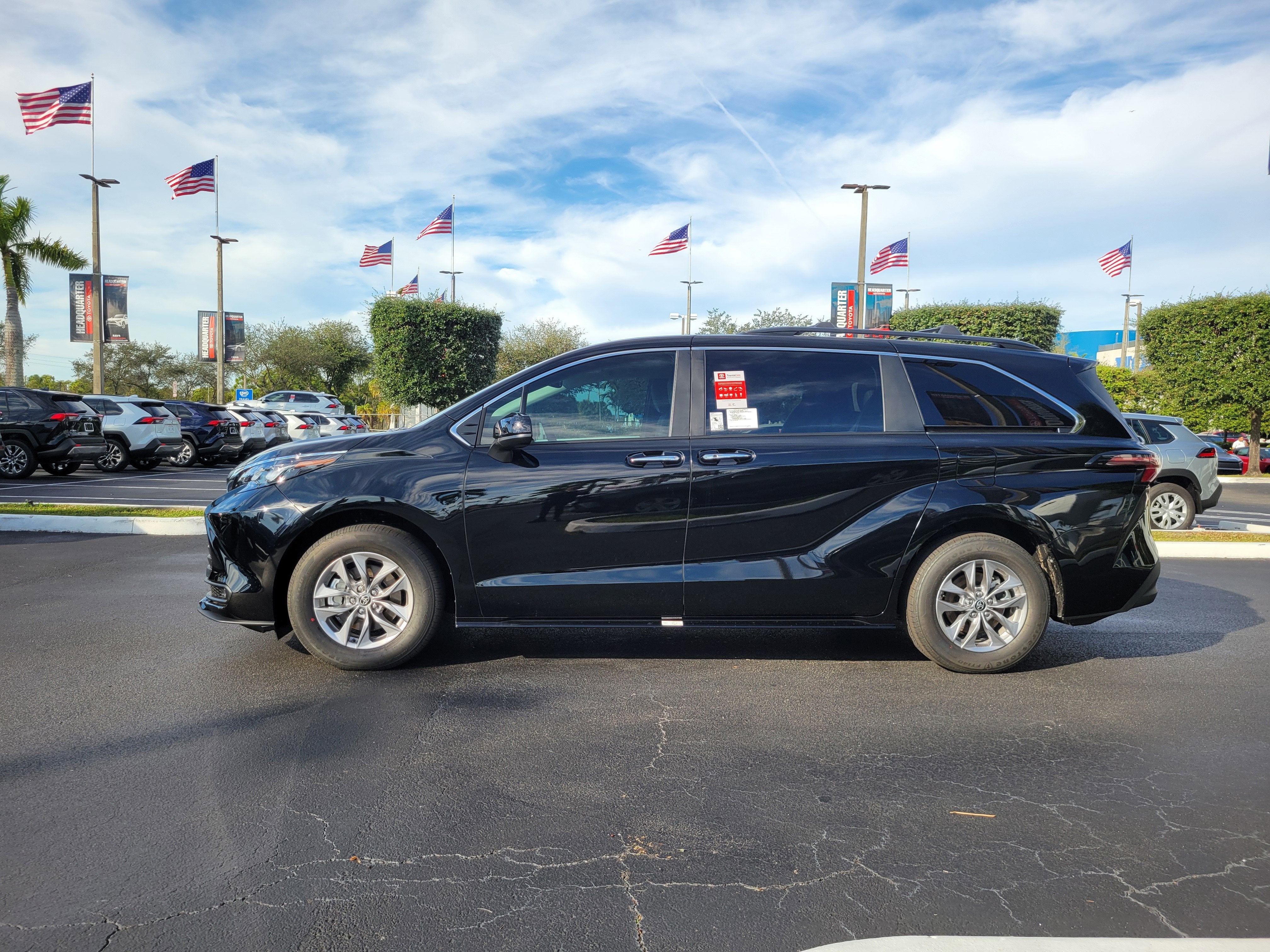 2026 Toyota Sienna XLE