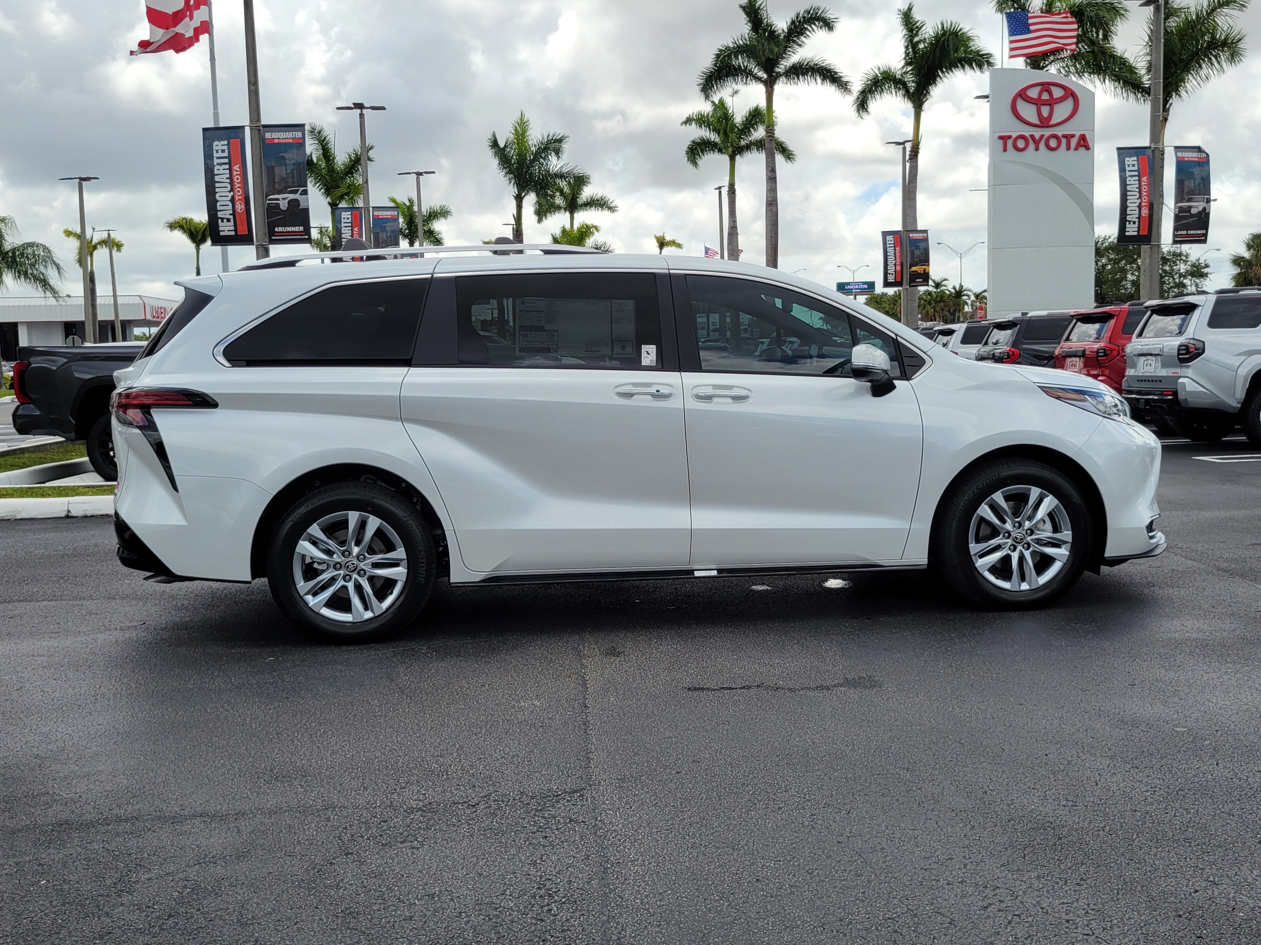 2026 Toyota Sienna Limited
