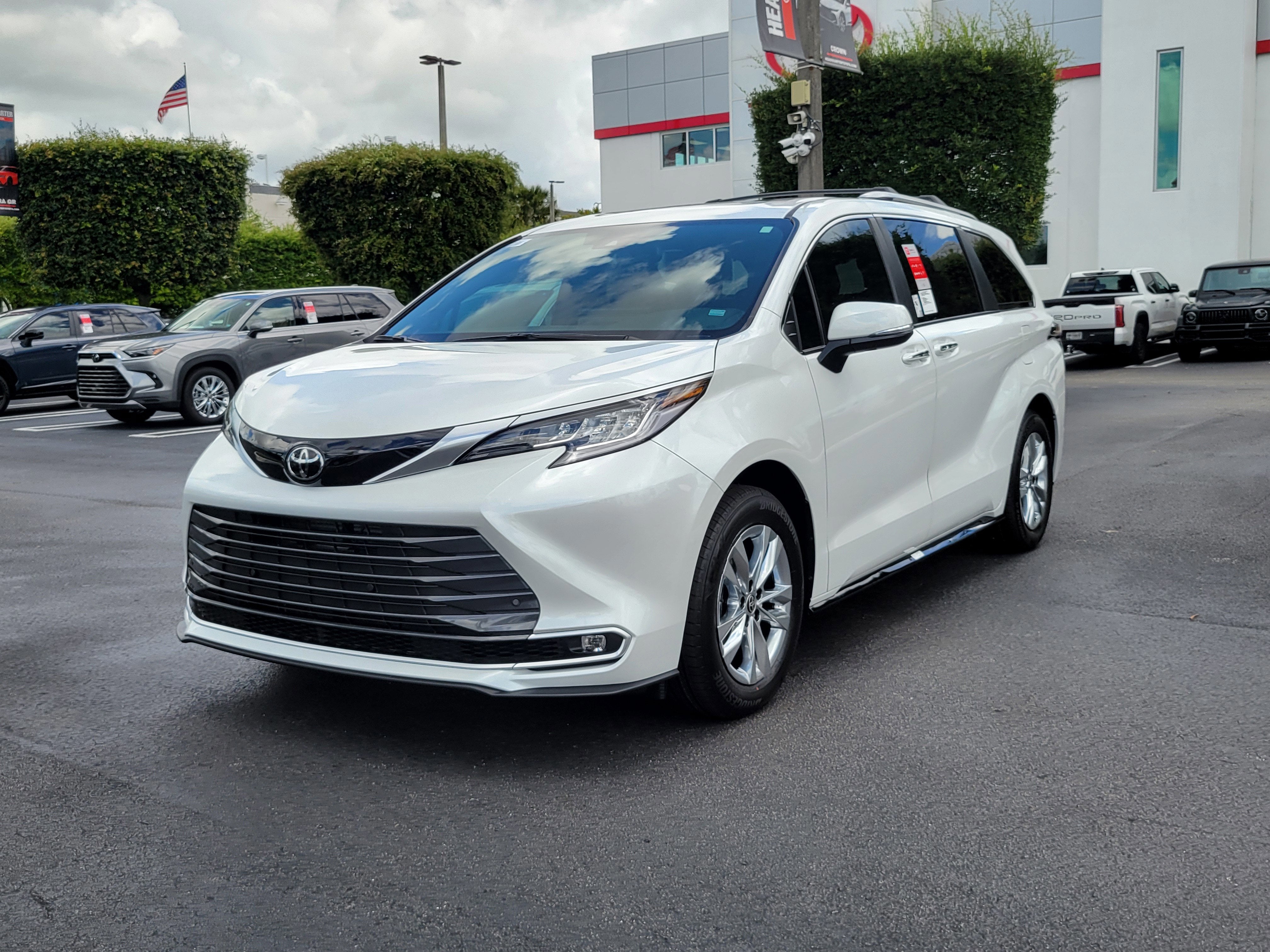 2026 Toyota Sienna Limited