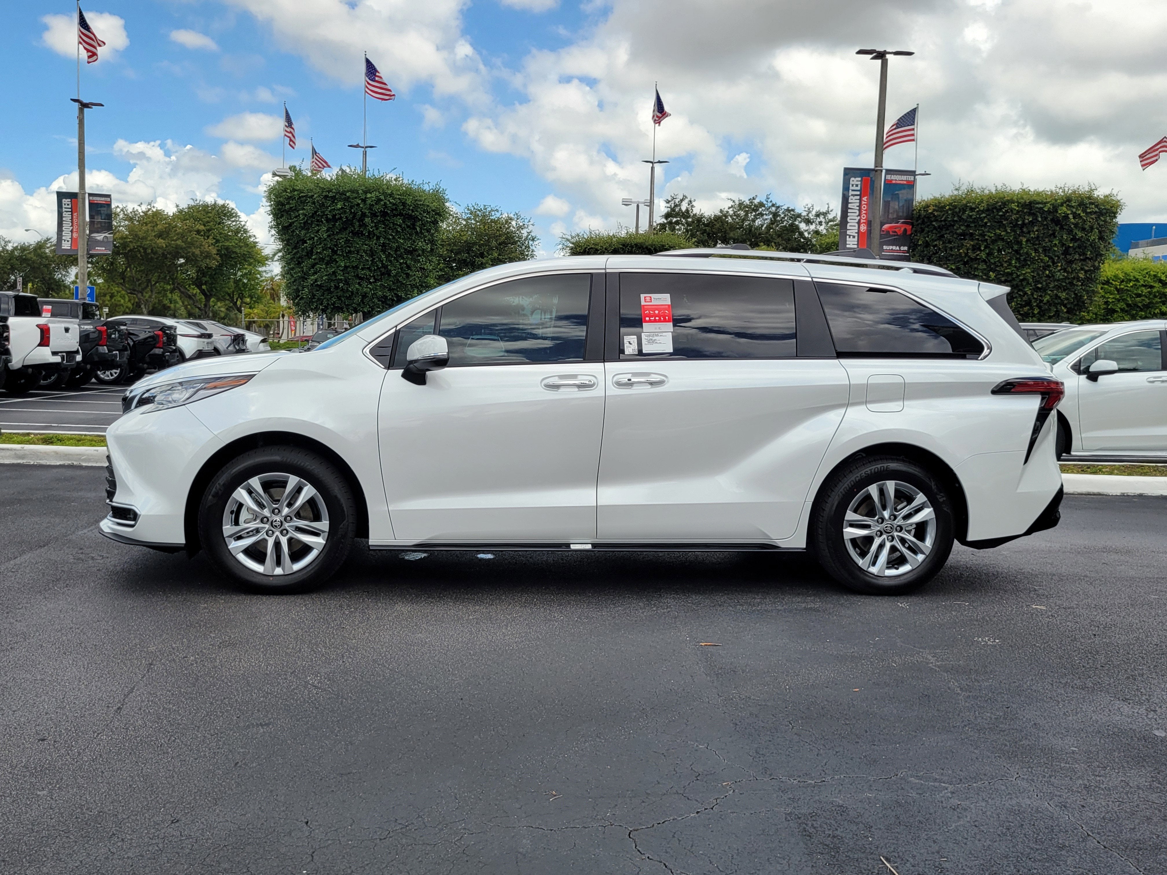 2026 Toyota Sienna Limited