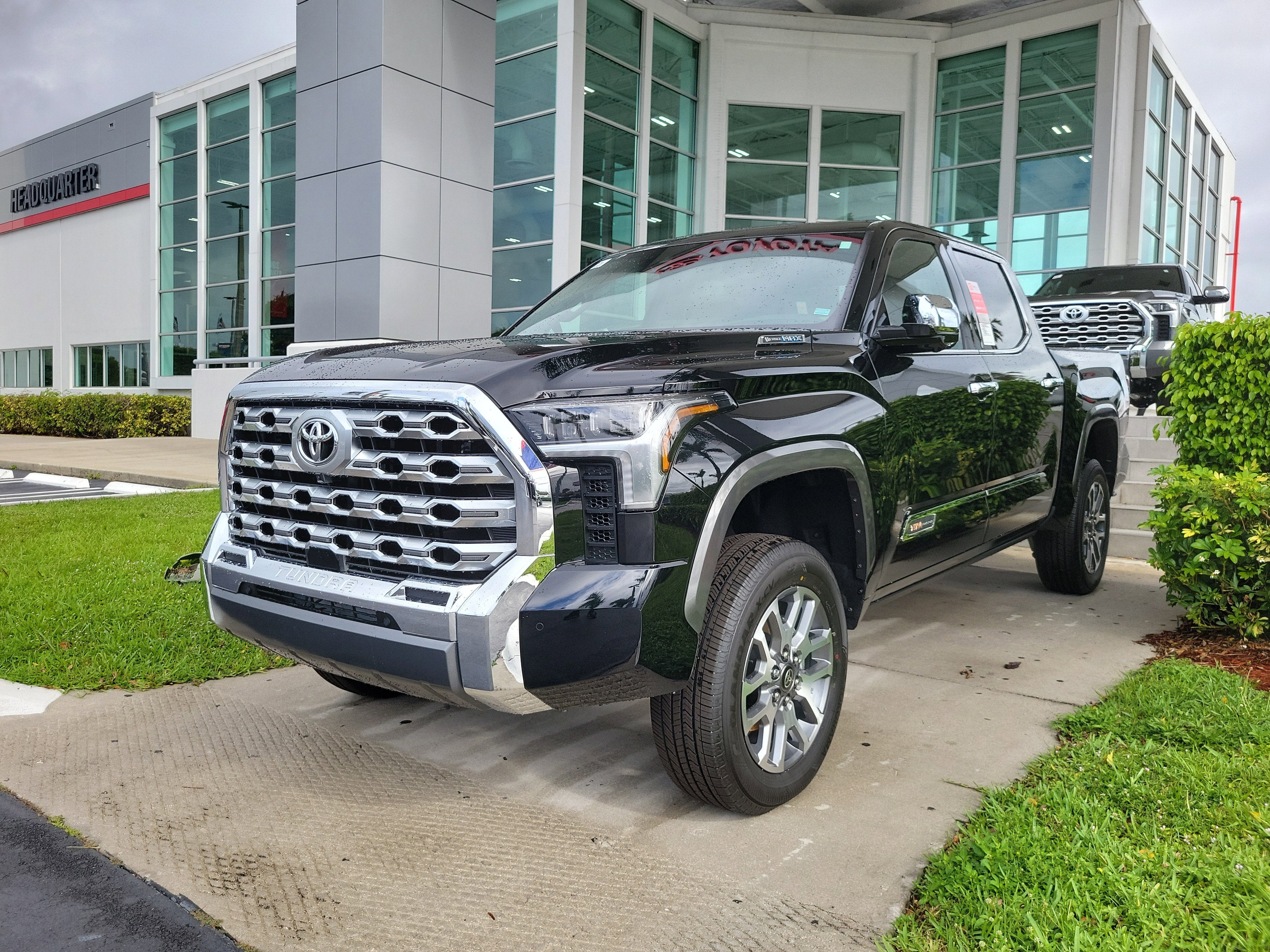 2026 Toyota Tundra i-FORCE MAX 1794 Edition i-FORCE MAX