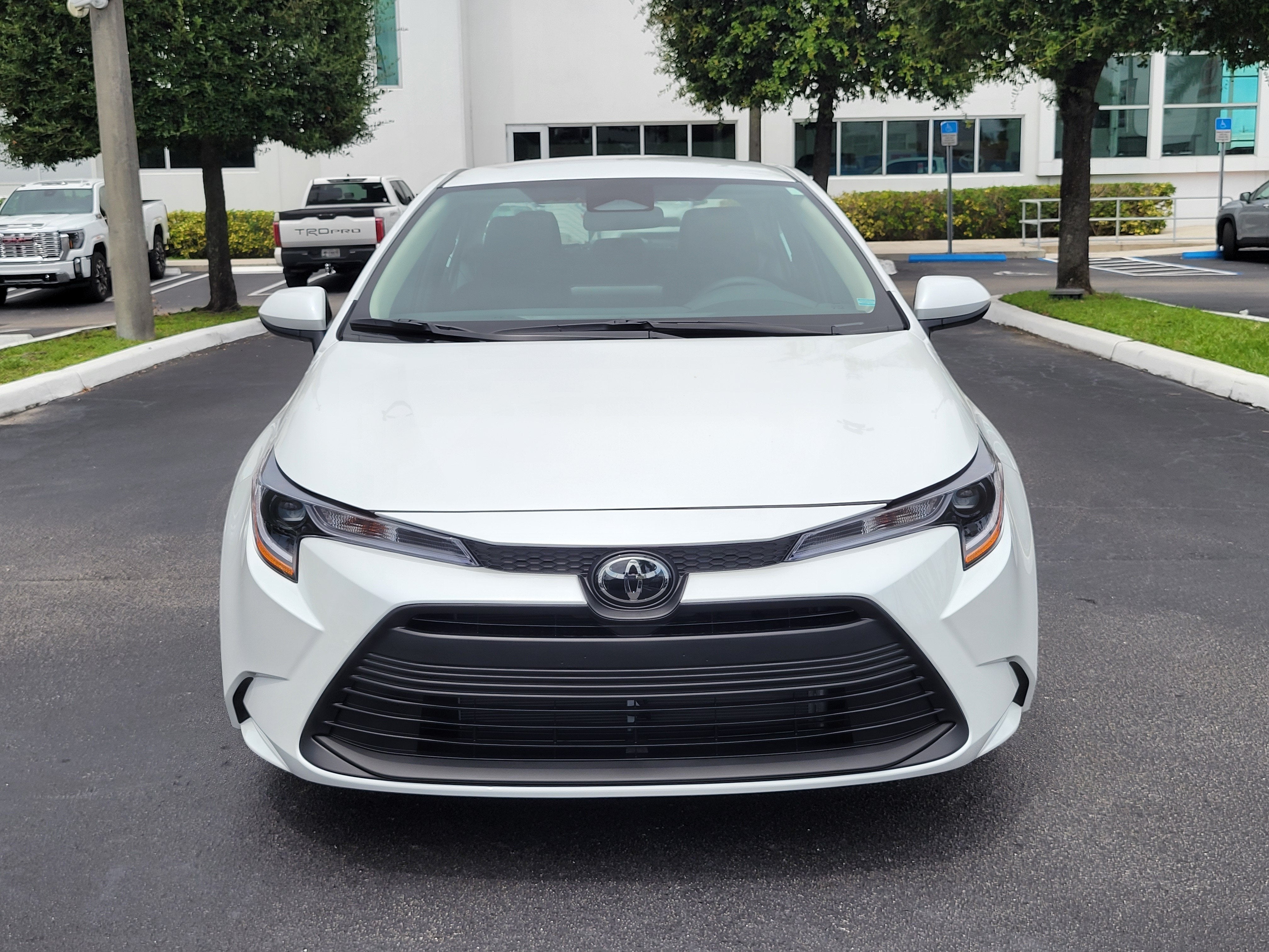 2027 Toyota Corolla LE