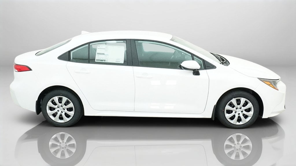 2027 Toyota Corolla LE