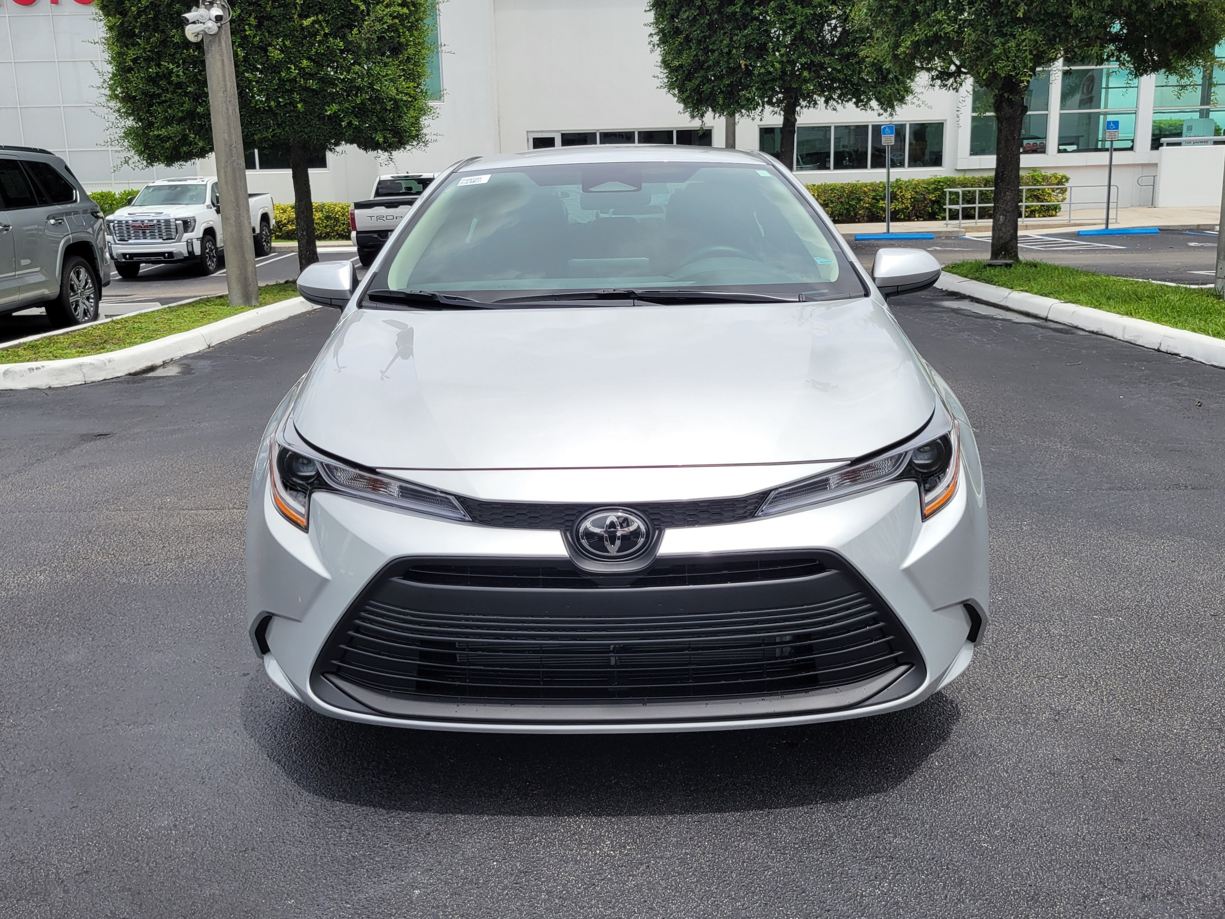 2027 Toyota Corolla LE