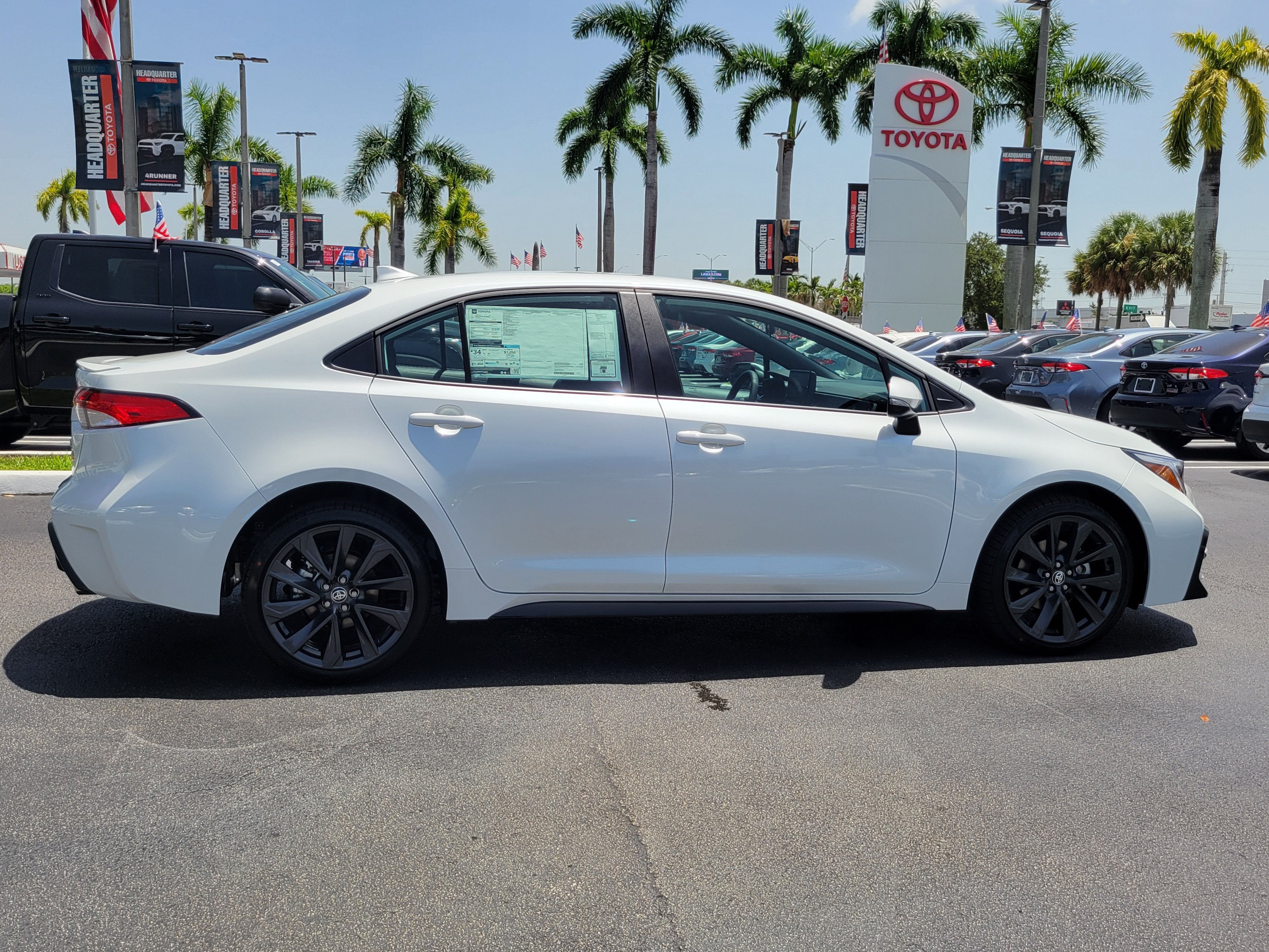 2027 Toyota Corolla SE