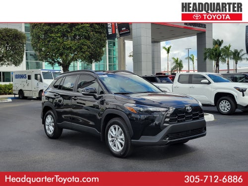 2026 Toyota Corolla Cross LE
