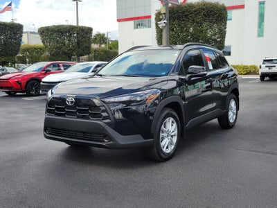 2026 Toyota Corolla Cross LE