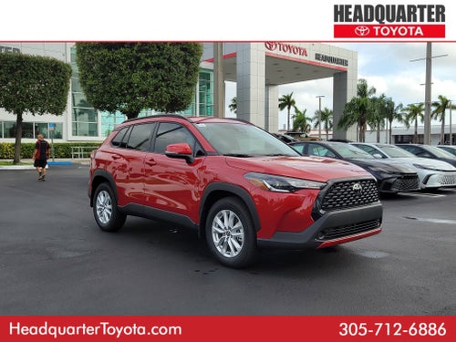 2026 Toyota Corolla Cross LE