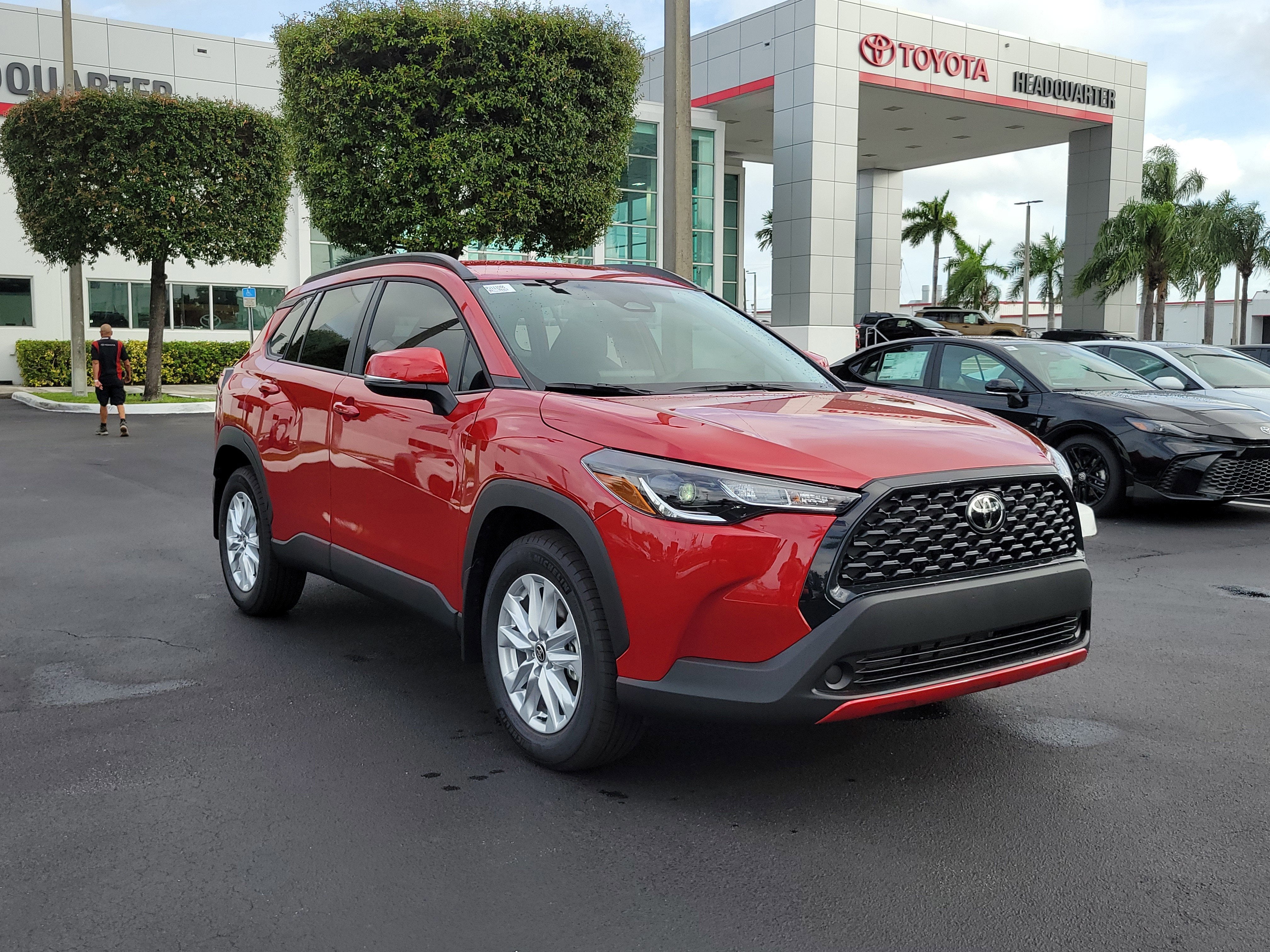 2026 Toyota Corolla Cross LE