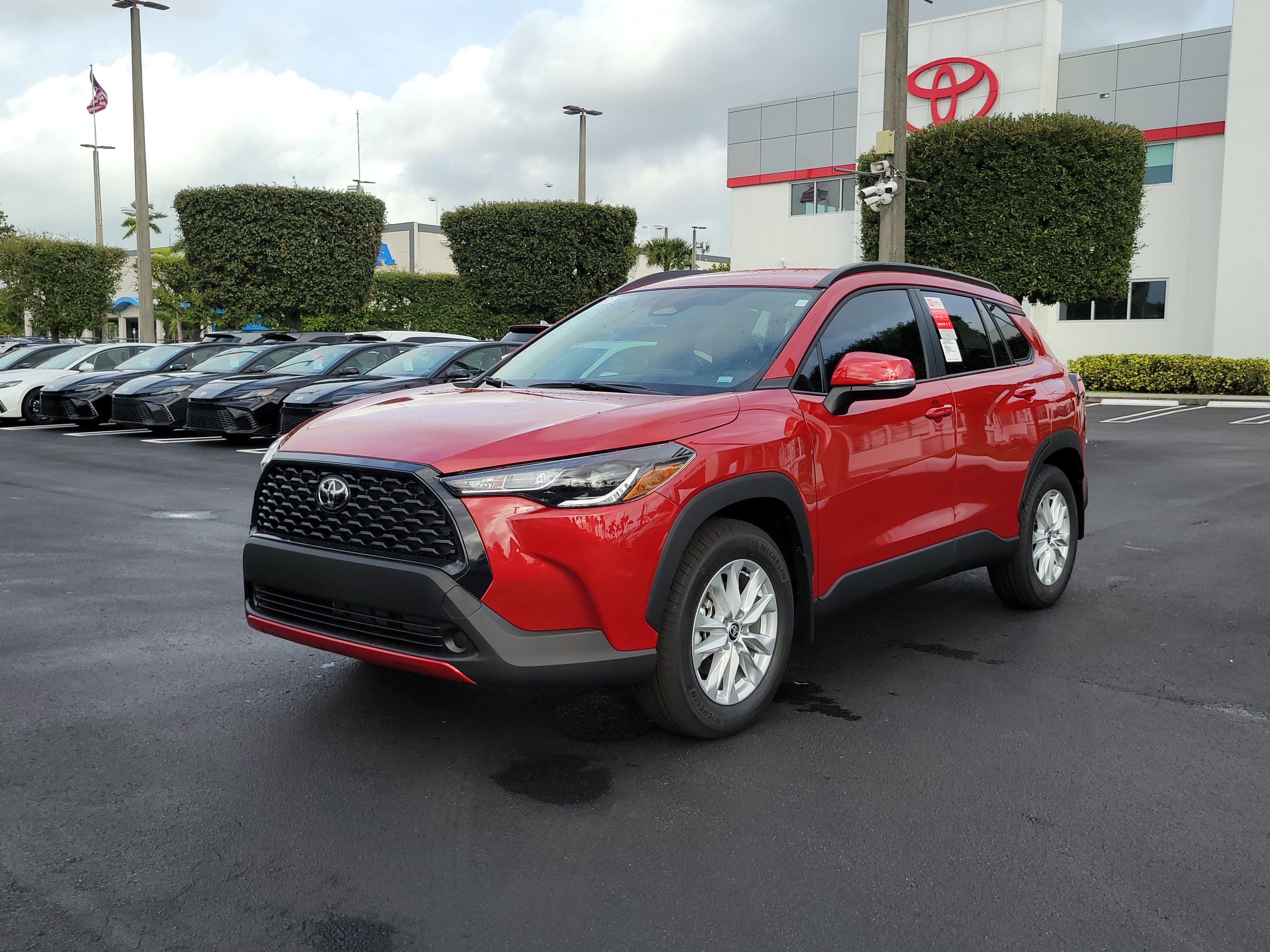 2026 Toyota Corolla Cross LE