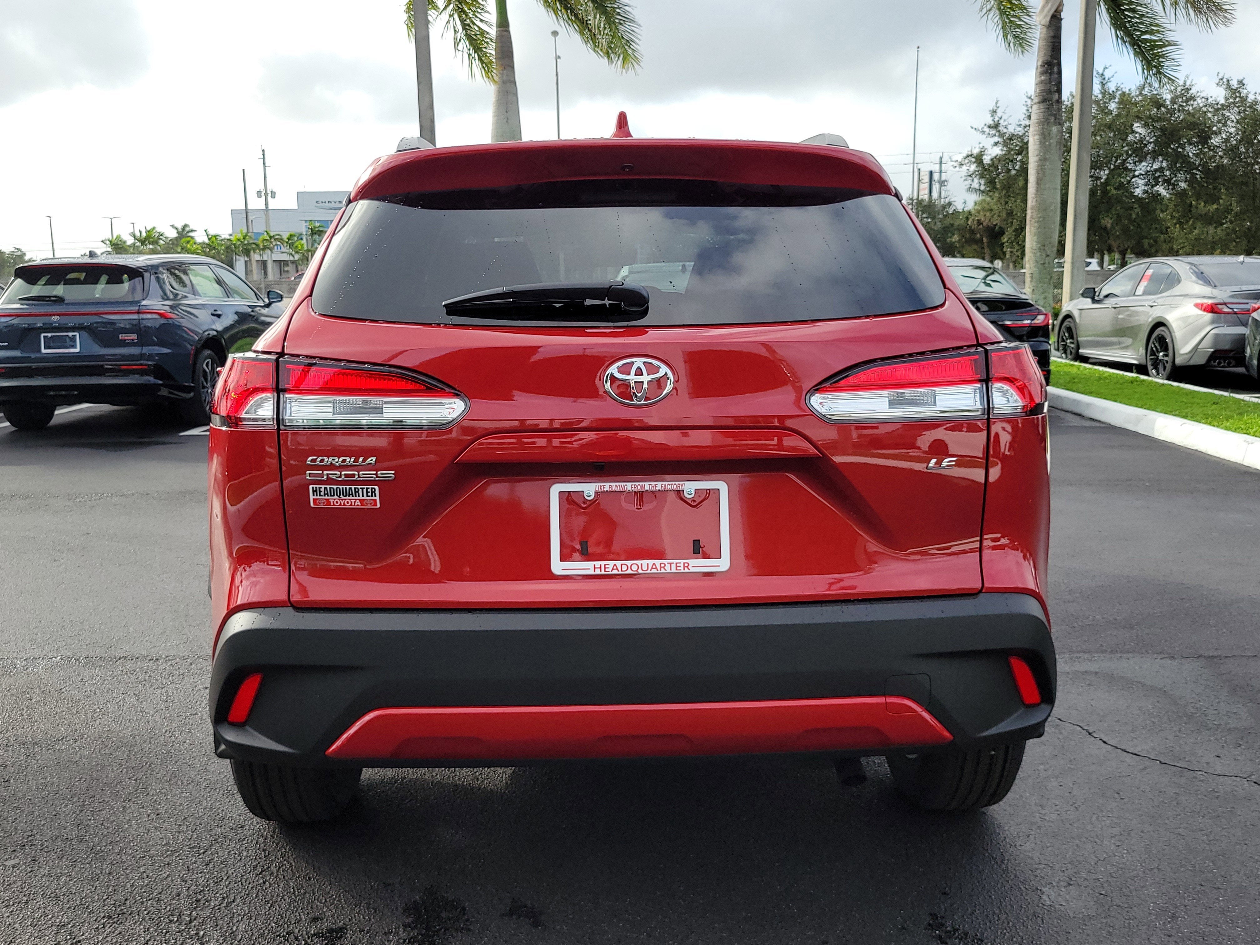 2026 Toyota Corolla Cross LE