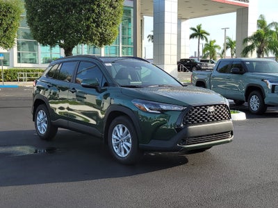 2026 Toyota Corolla Cross LE