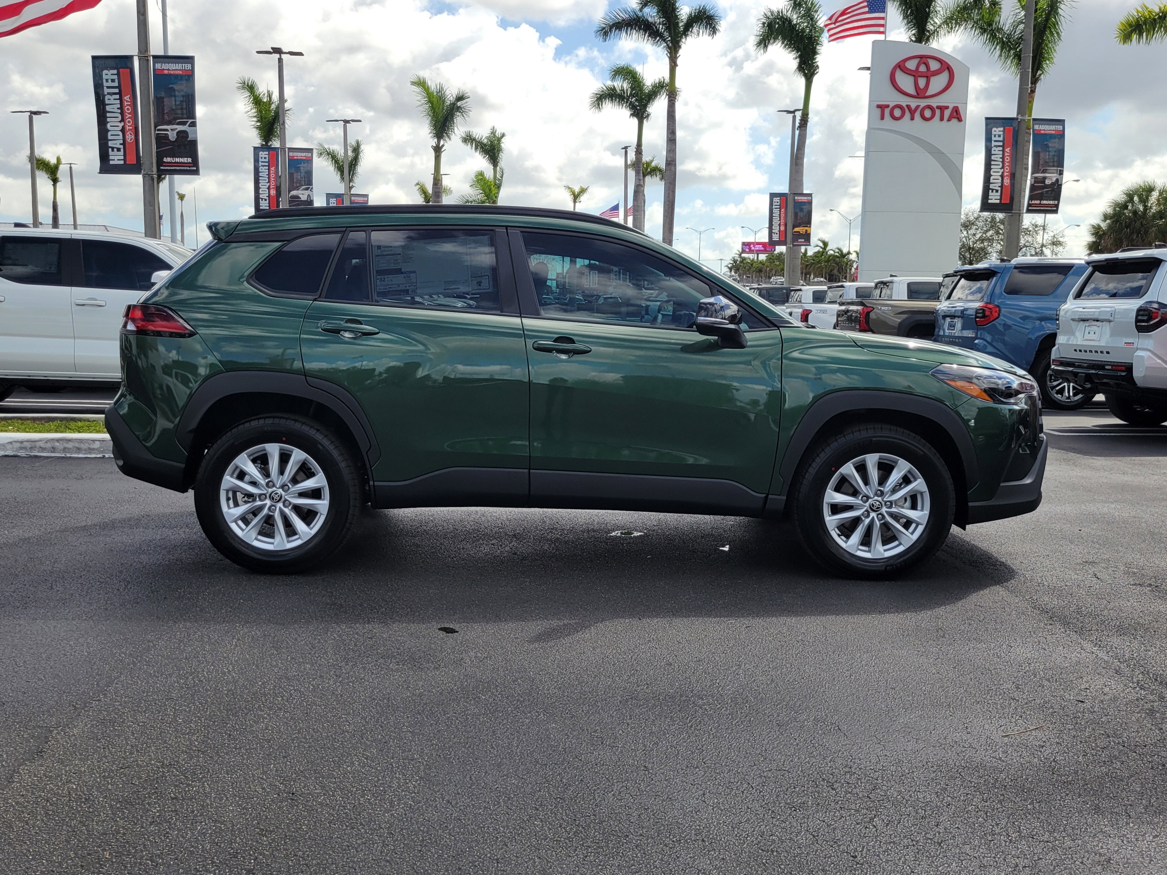 2026 Toyota Corolla Cross LE