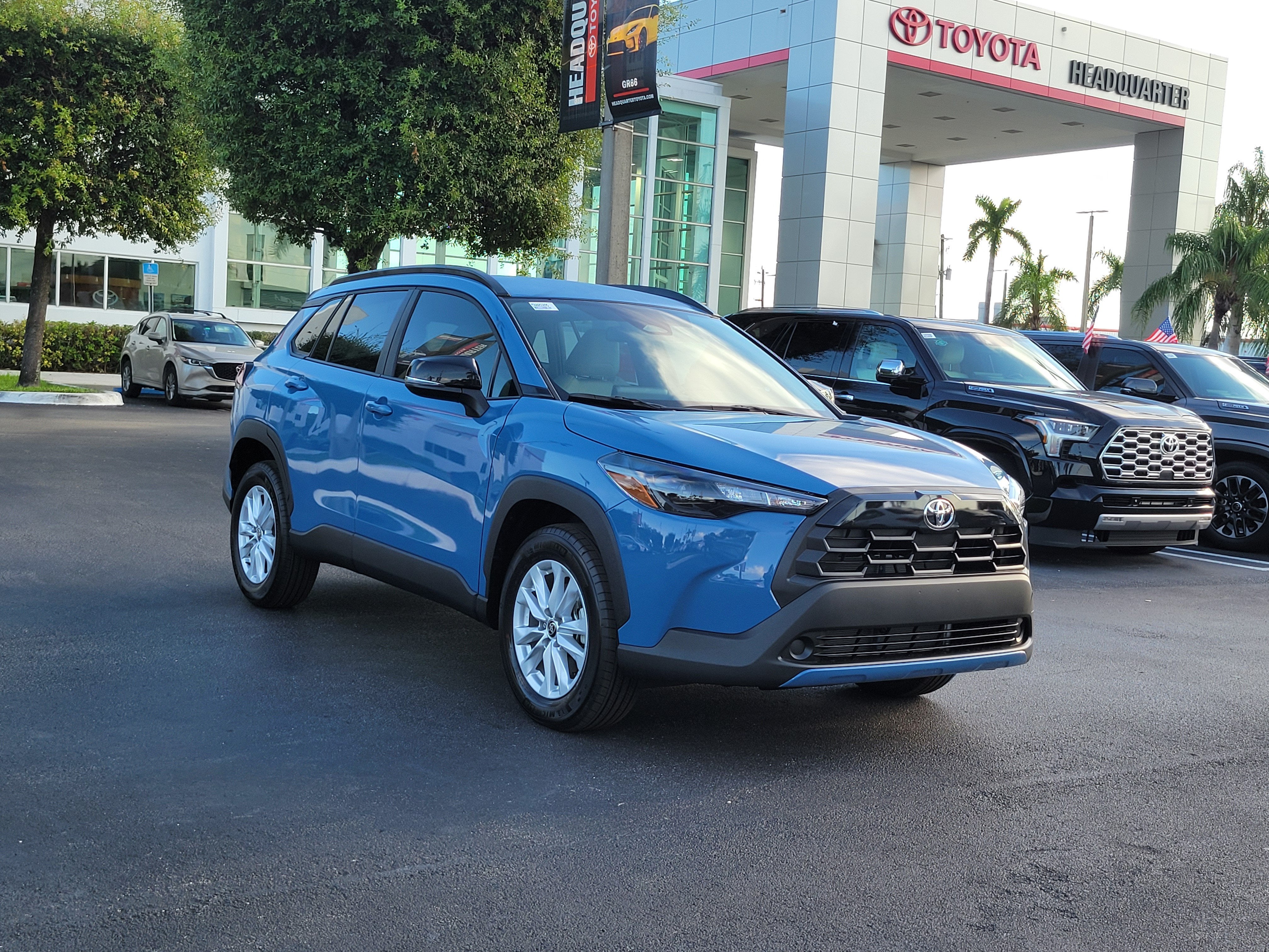 2026 Toyota Corolla Cross LE