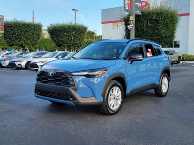 2026 Toyota Corolla Cross LE