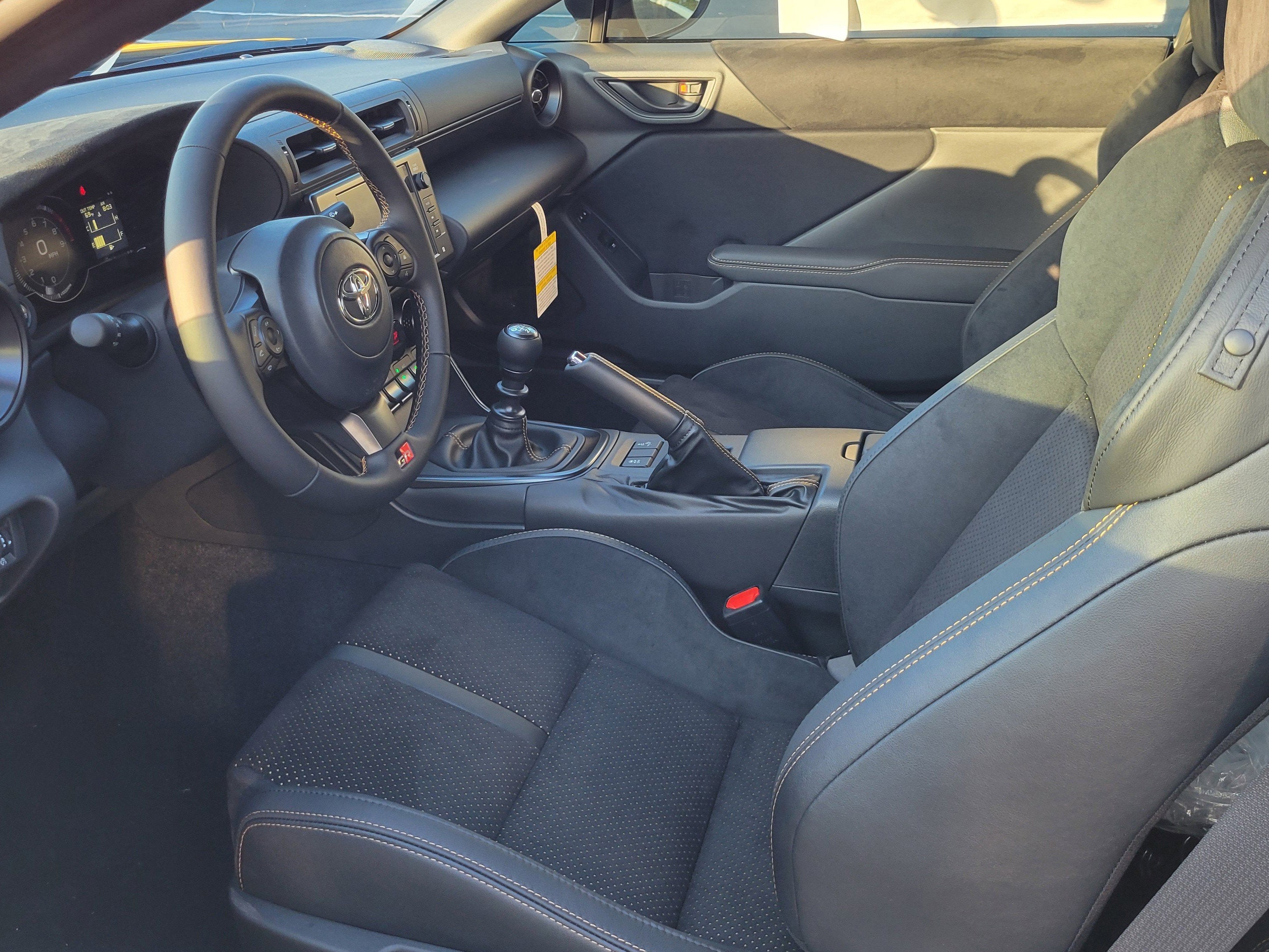 2026 Toyota GR86 GR86 Yuzu Edition