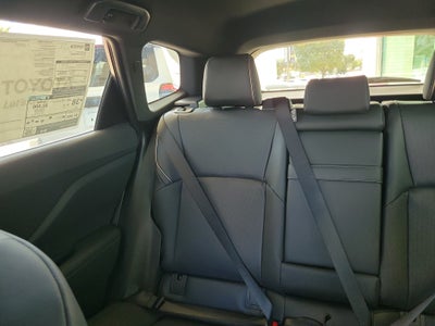 2026 Toyota Toyota Crown Signia XLE