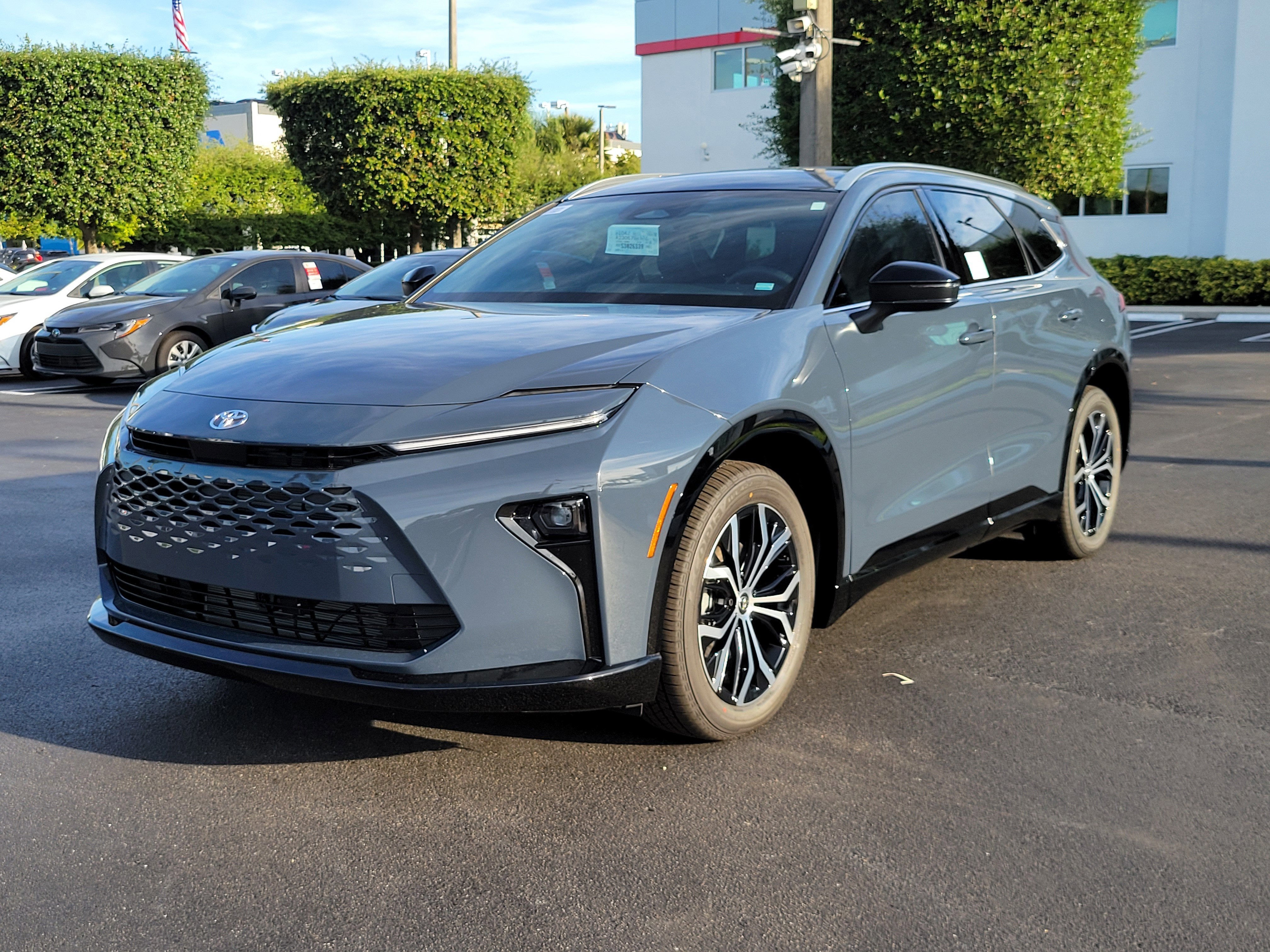 2026 Toyota Toyota Crown Signia XLE