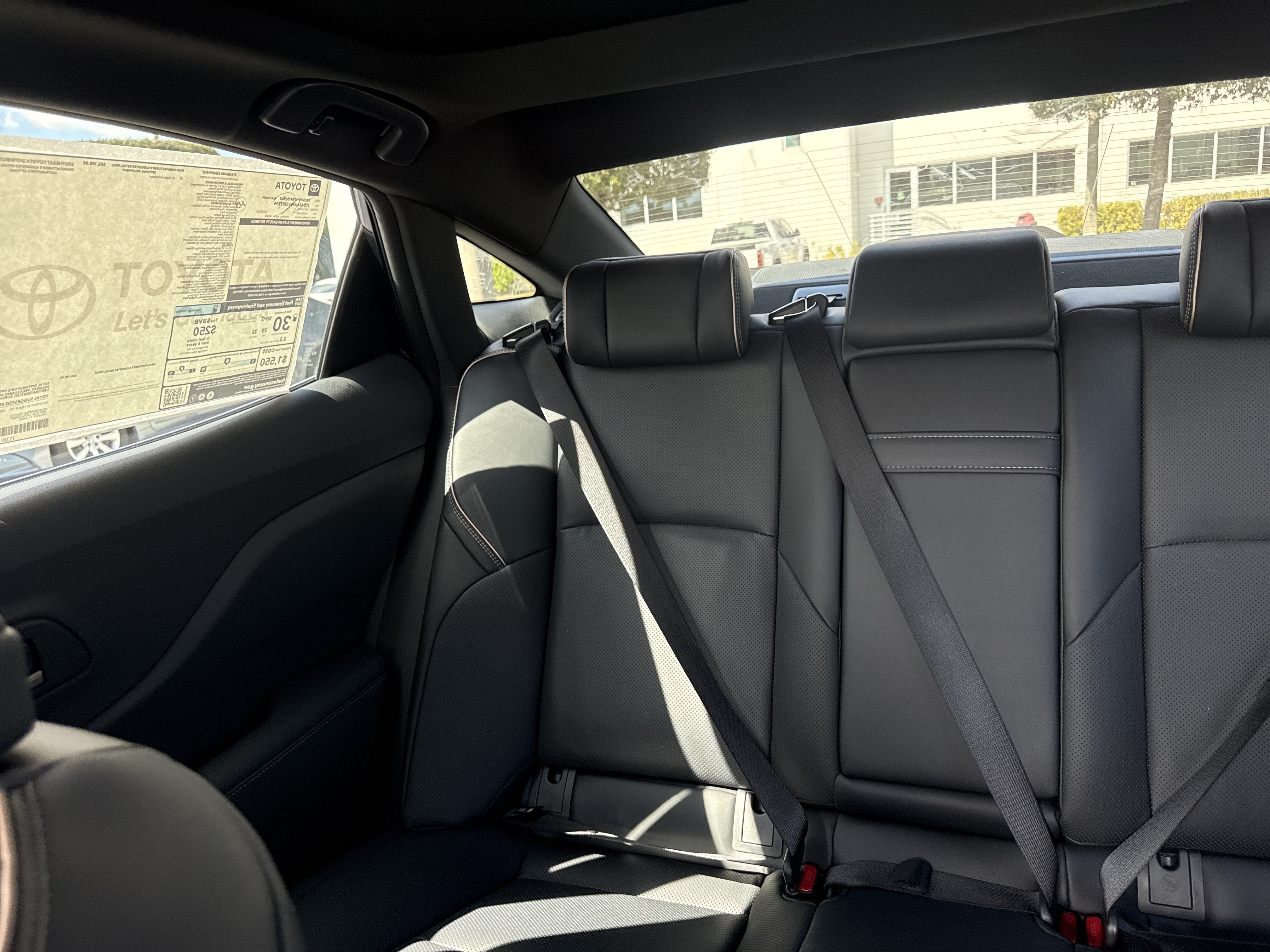 2027 Toyota Toyota Crown Platinum