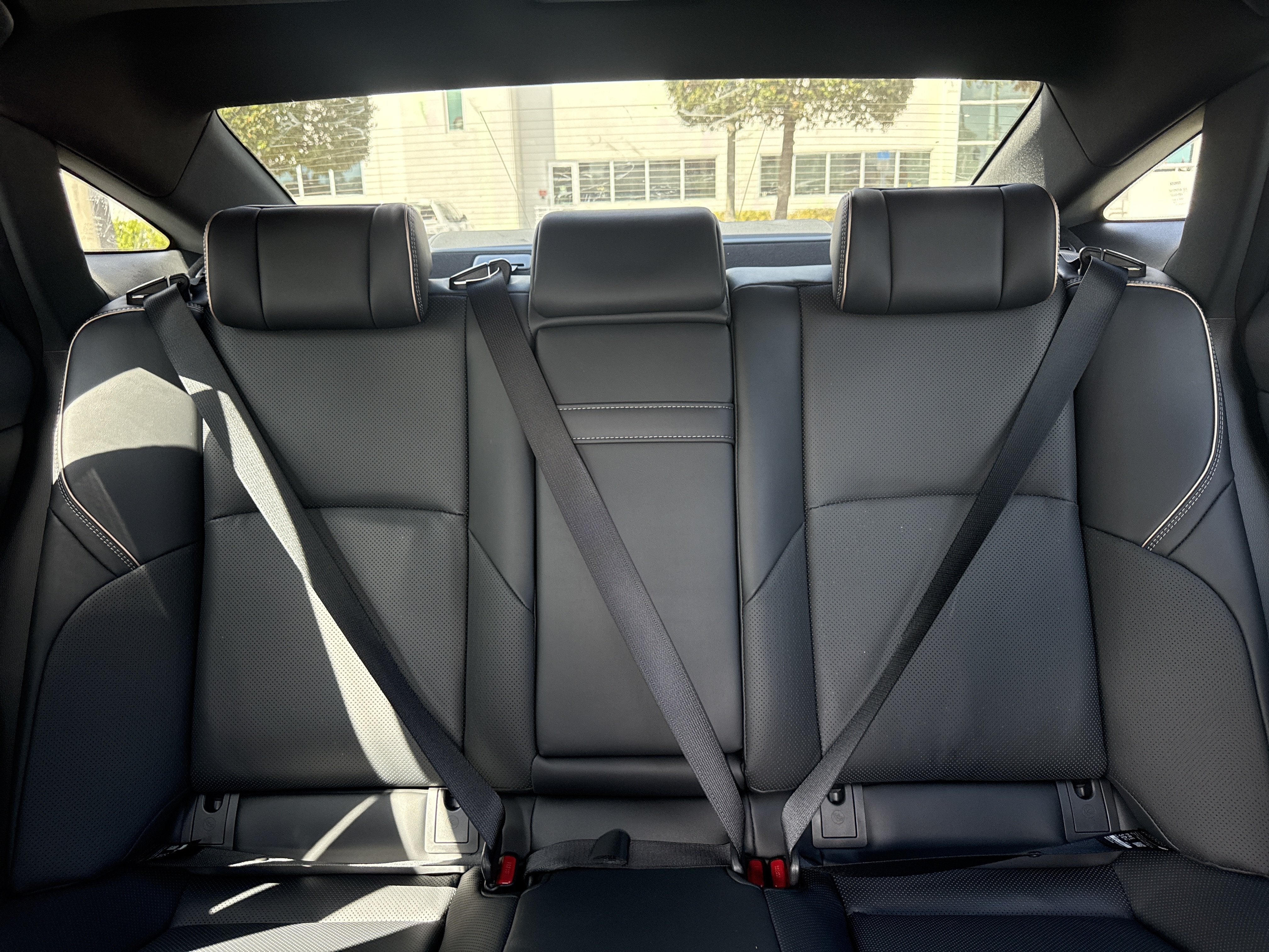 2027 Toyota Toyota Crown Platinum