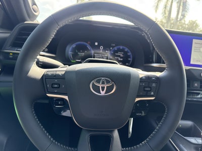 2027 Toyota Toyota Crown Platinum