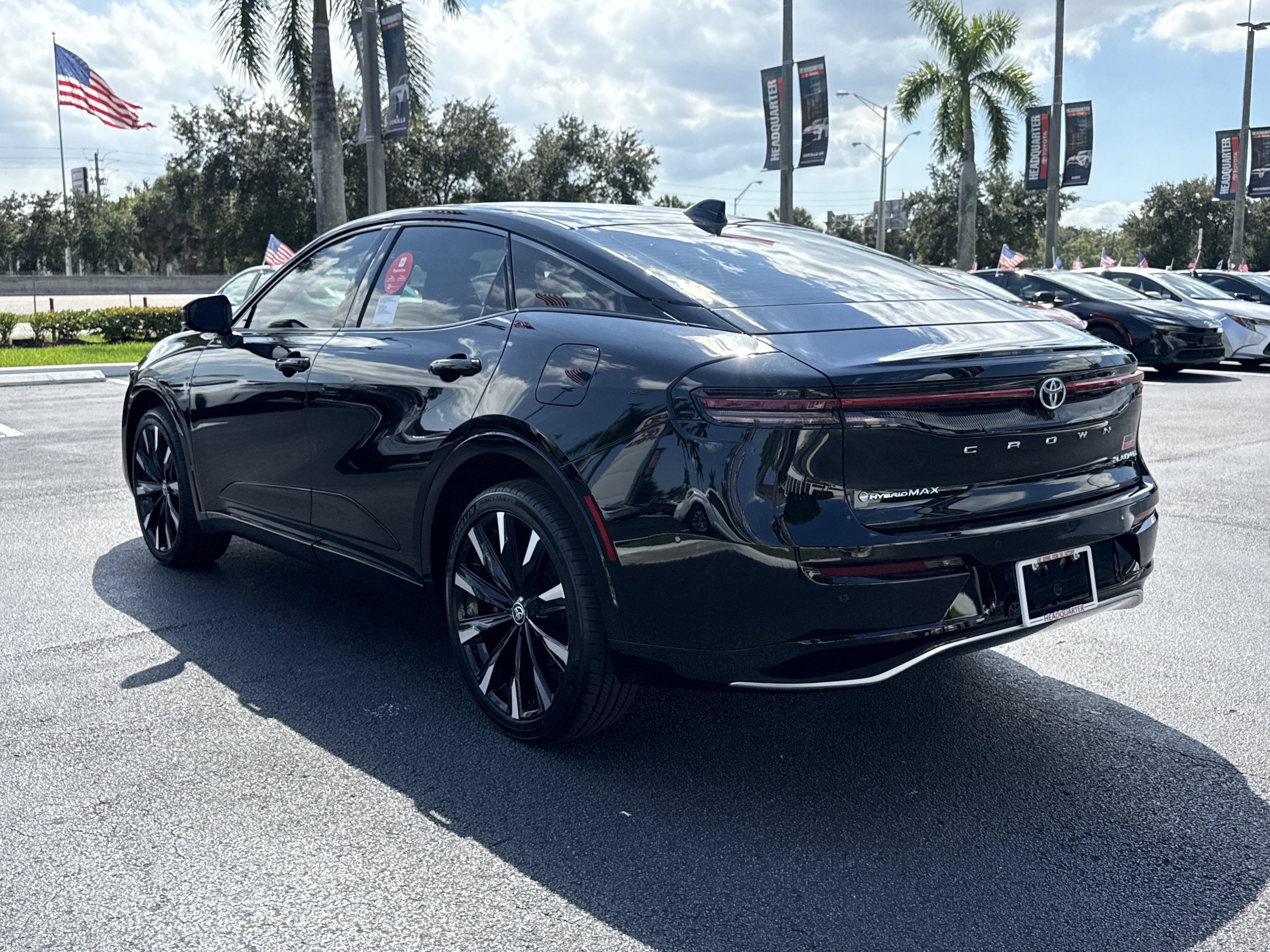 2027 Toyota Toyota Crown Platinum
