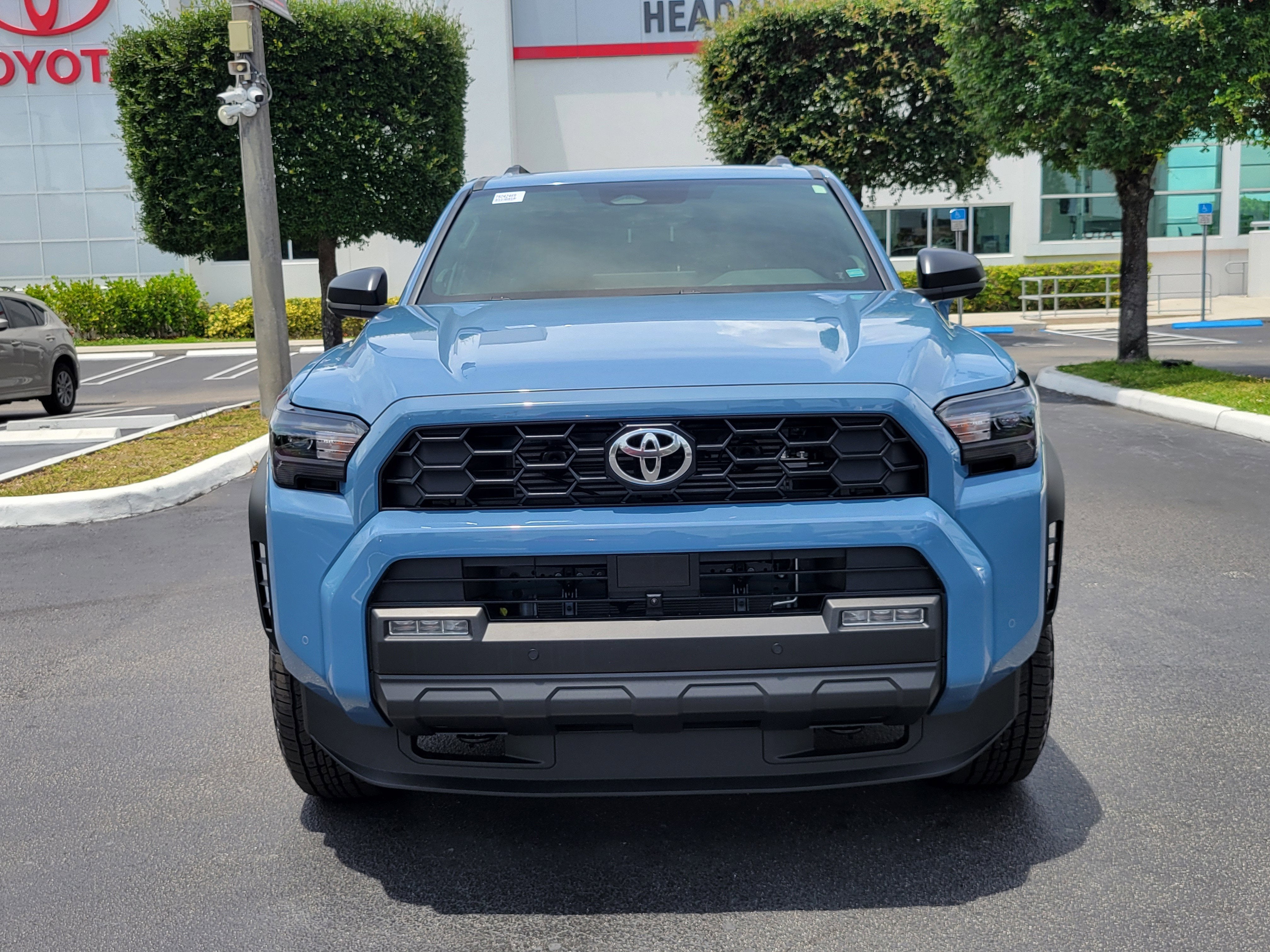 2026 Toyota 4Runner i-FORCE MAX TRD Off-Road Premium i-FORCE MAX