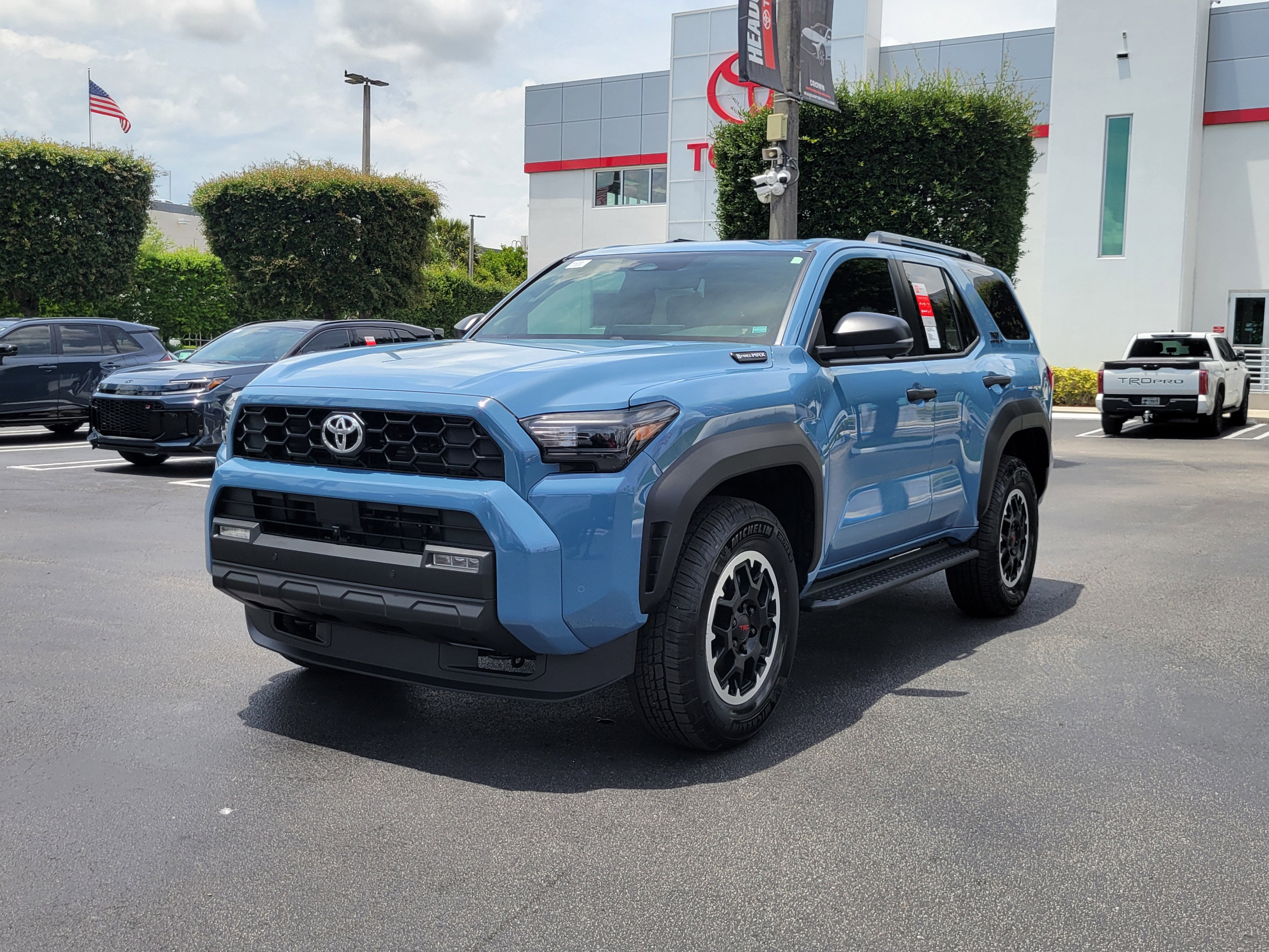 2026 Toyota 4Runner i-FORCE MAX TRD Off-Road Premium i-FORCE MAX