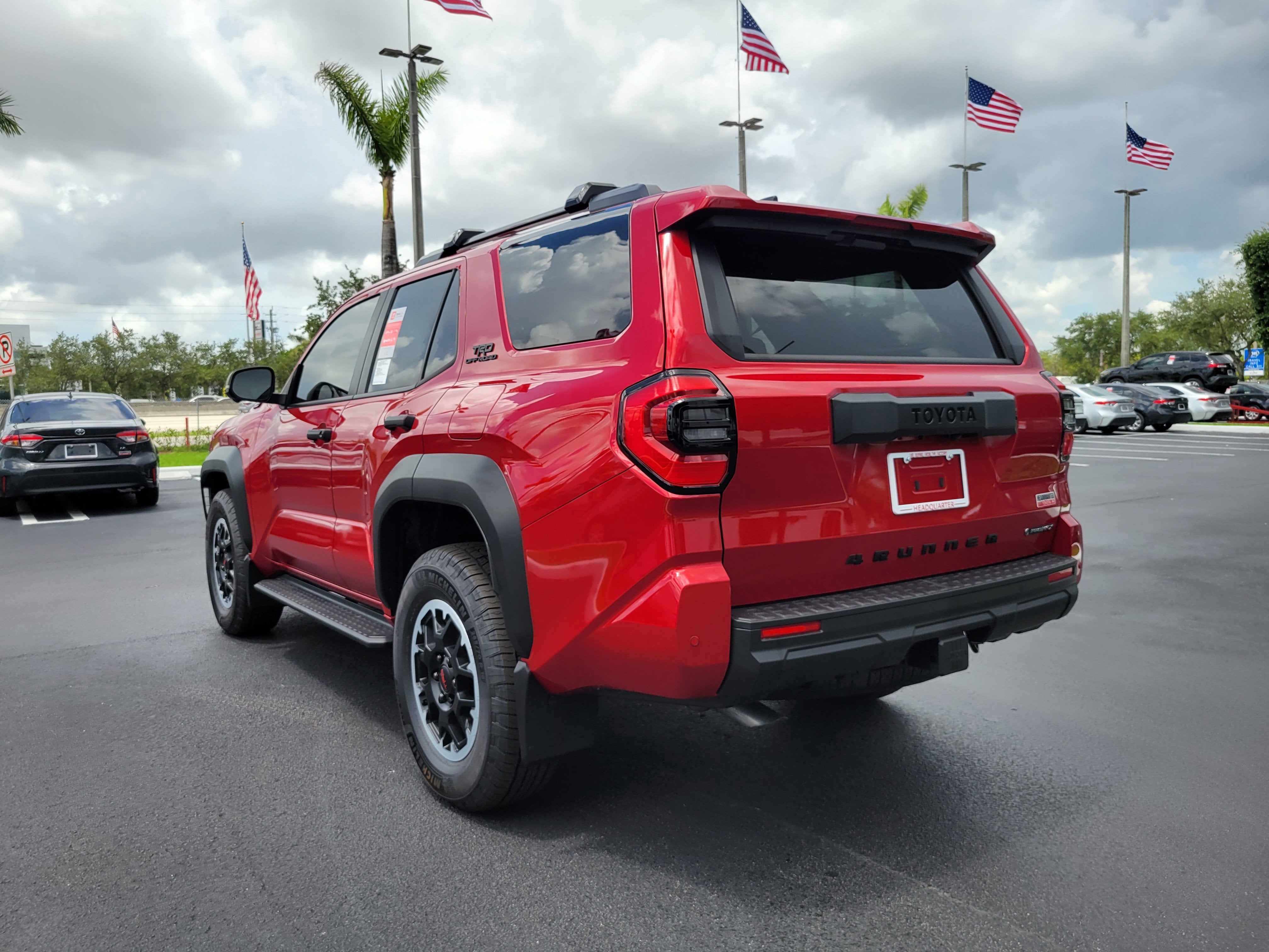 2026 Toyota 4Runner i-FORCE MAX TRD Off-Road Premium i-FORCE MAX