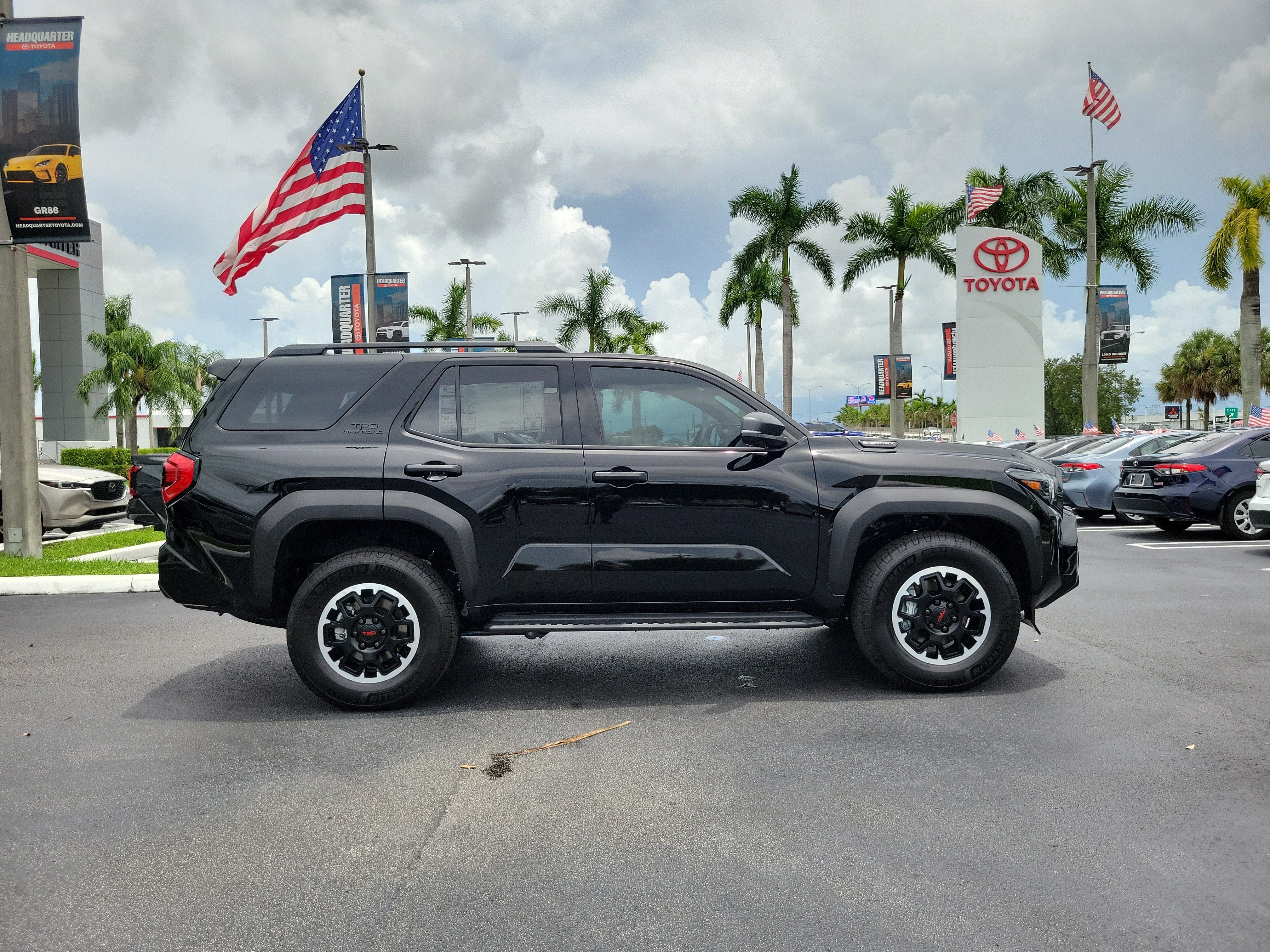 2026 Toyota 4Runner i-FORCE MAX TRD Off-Road Premium i-FORCE MAX