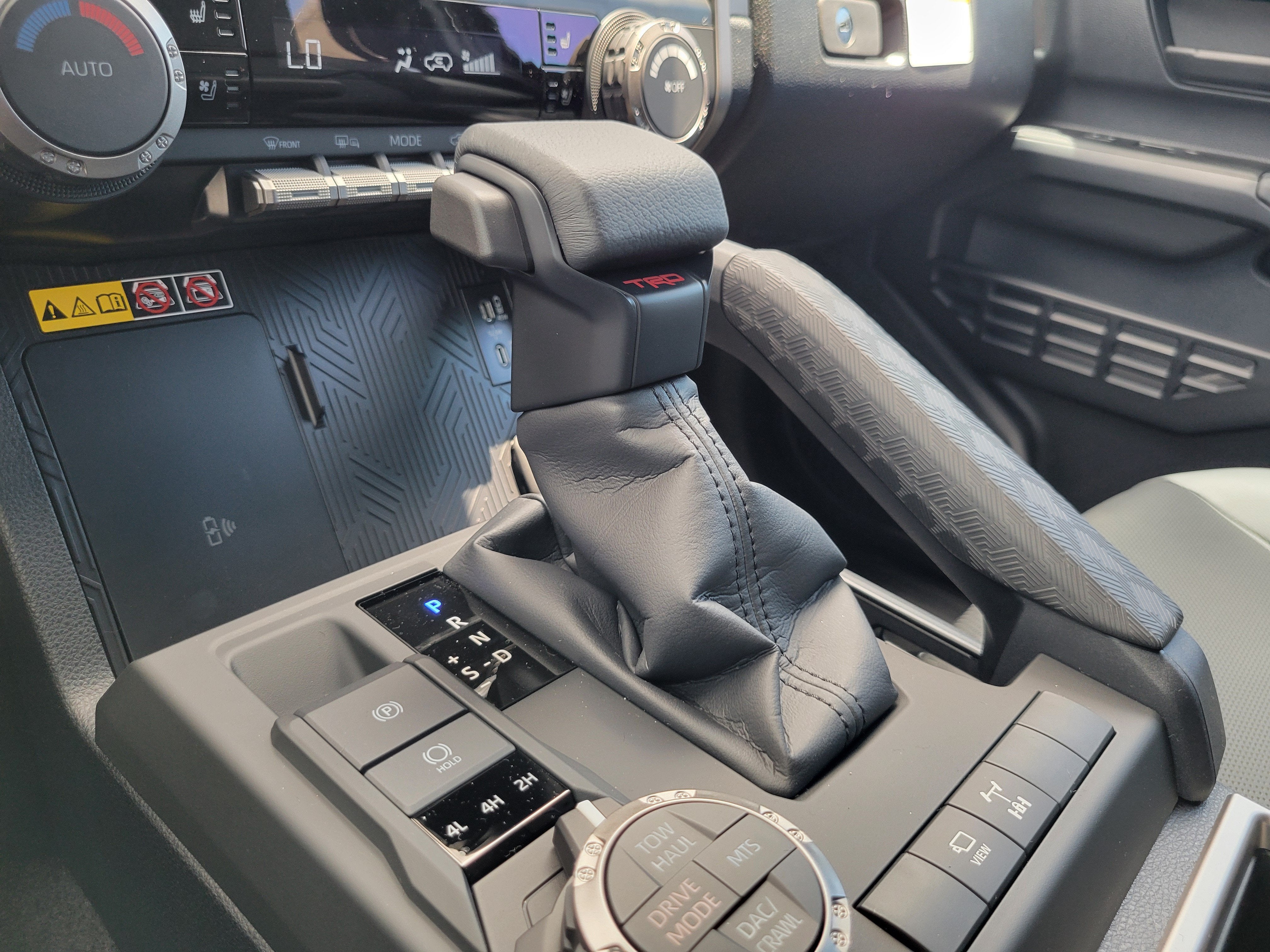 2026 Toyota 4Runner i-FORCE MAX TRD Off-Road Premium i-FORCE MAX