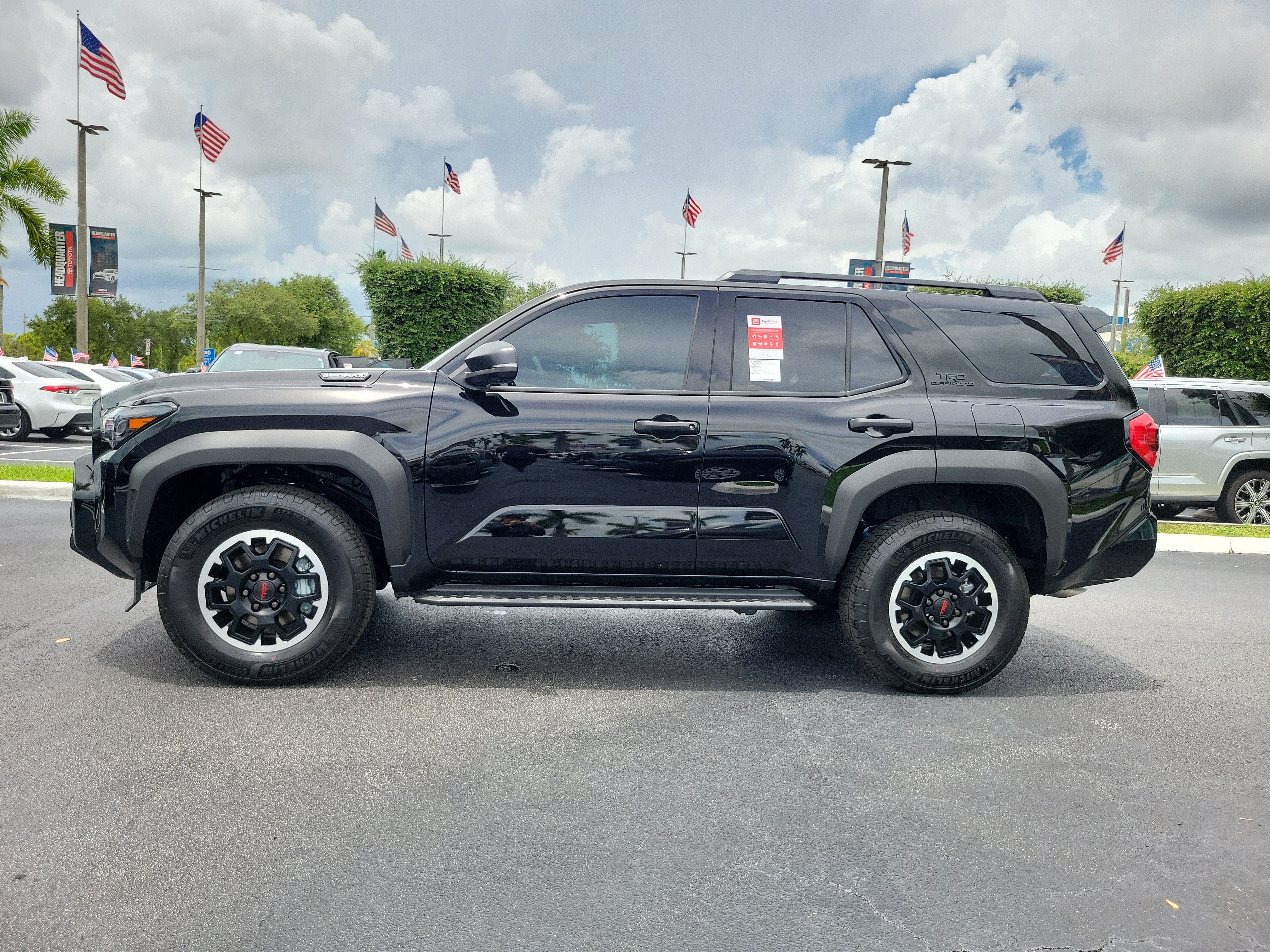 2026 Toyota 4Runner i-FORCE MAX TRD Off-Road Premium i-FORCE MAX