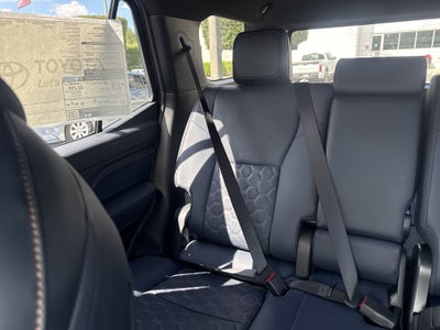 2026 Toyota 4Runner i-FORCE MAX Platinum