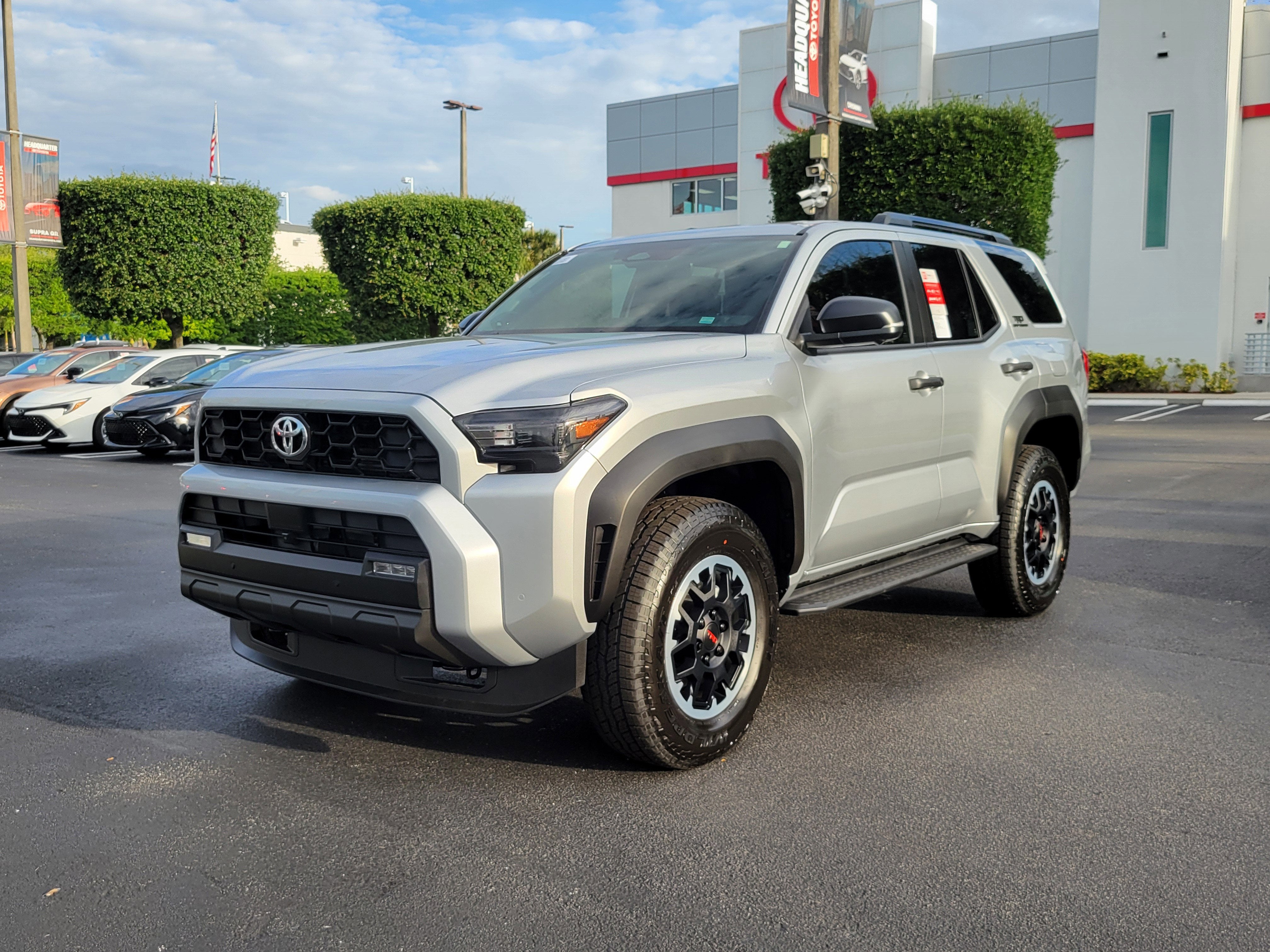 2026 Toyota 4Runner i-FORCE MAX TRD Off-Road Premium i-FORCE MAX