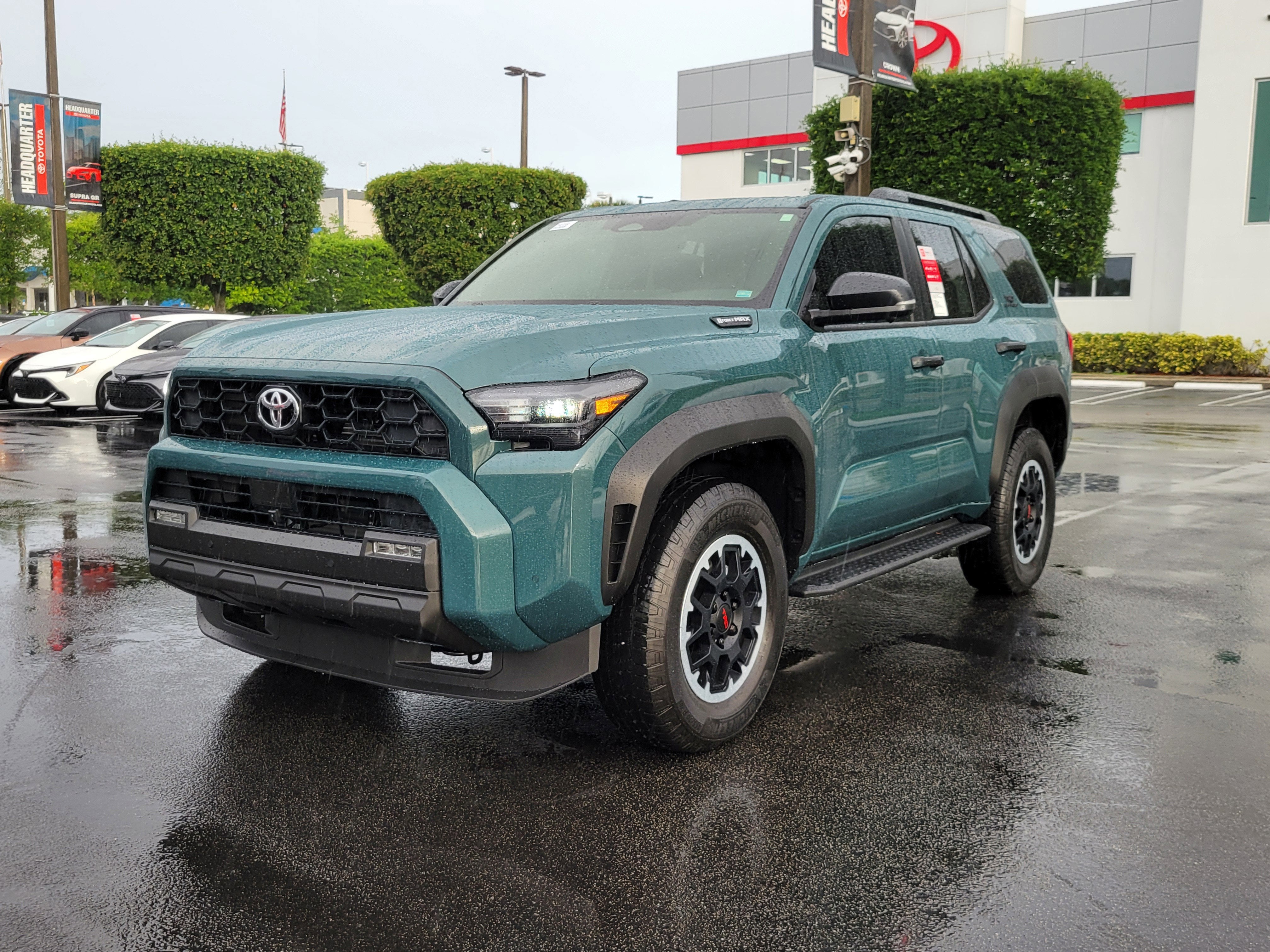2026 Toyota 4Runner i-FORCE MAX TRD Off-Road Premium i-FORCE MAX