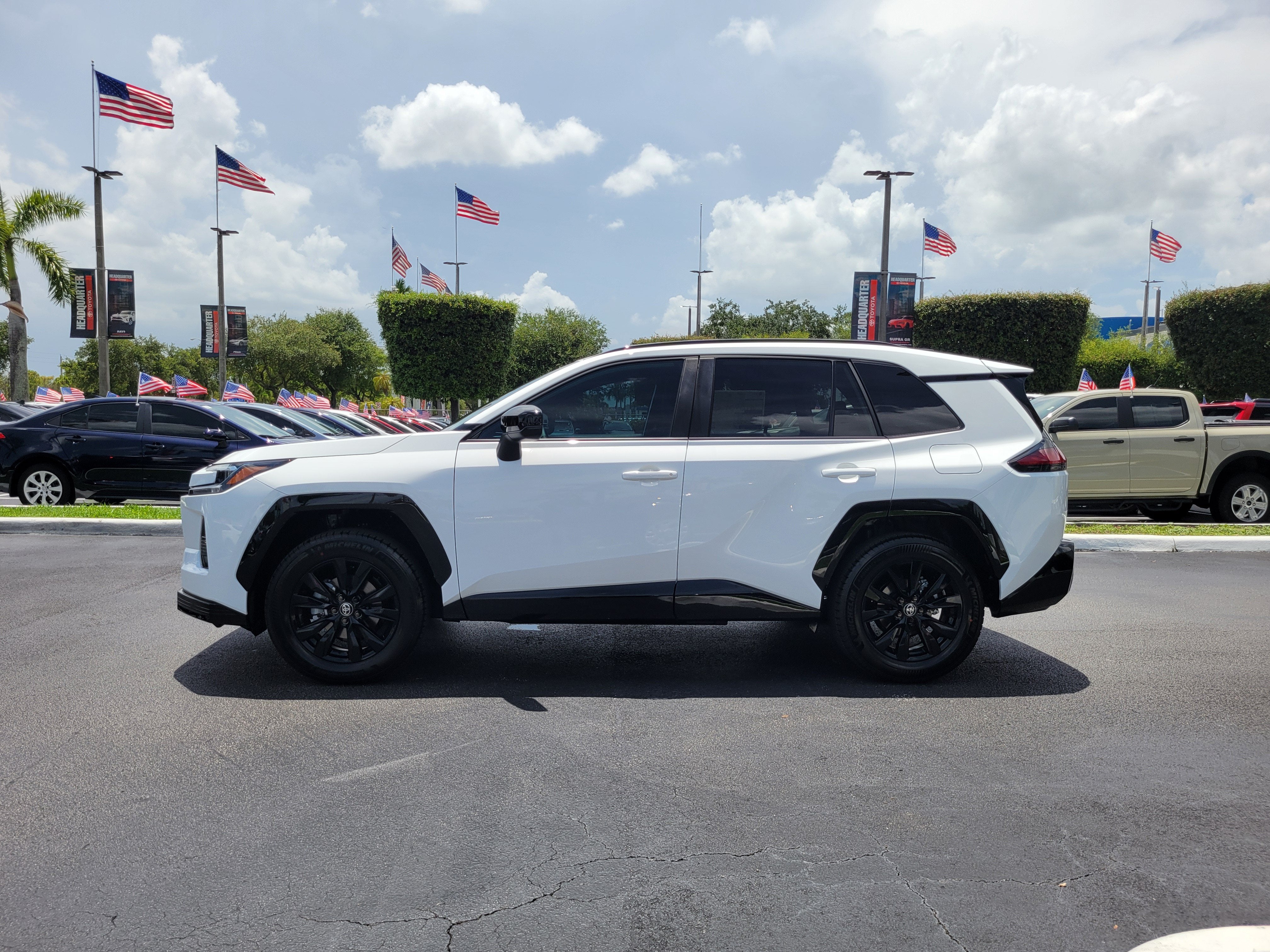 2026 Toyota RAV4 SE