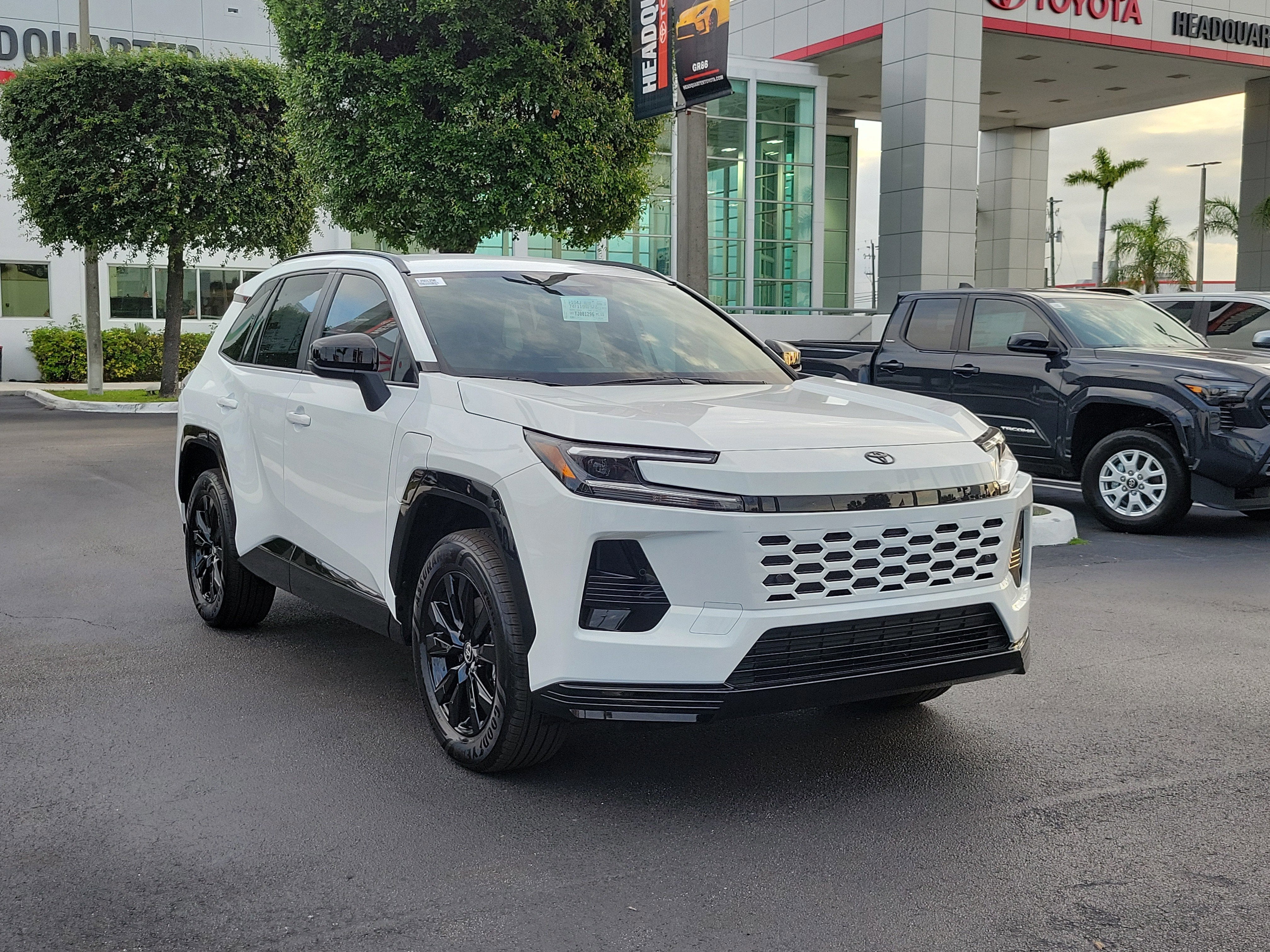 2026 Toyota RAV4 Plug-in Hybrid SE