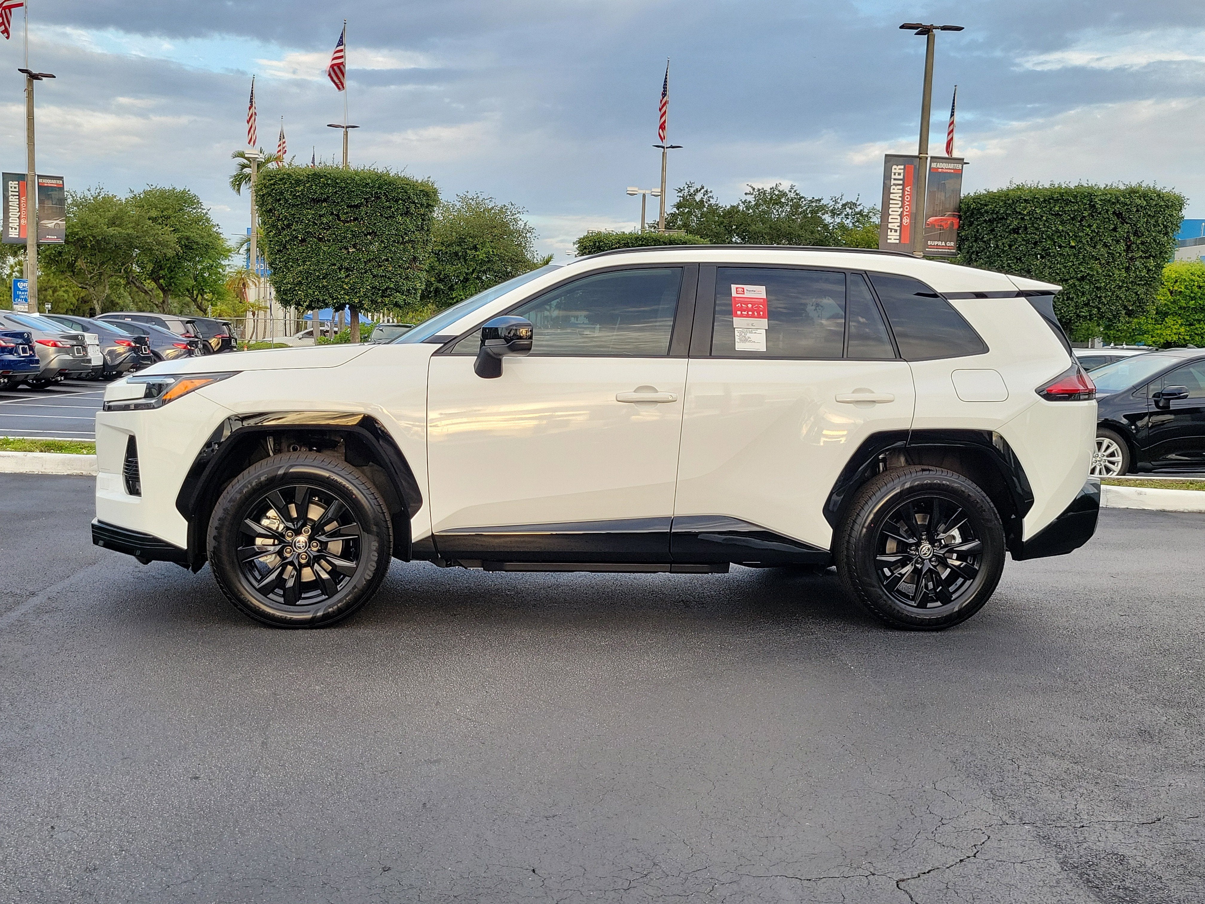 2026 Toyota RAV4 Plug-in Hybrid SE