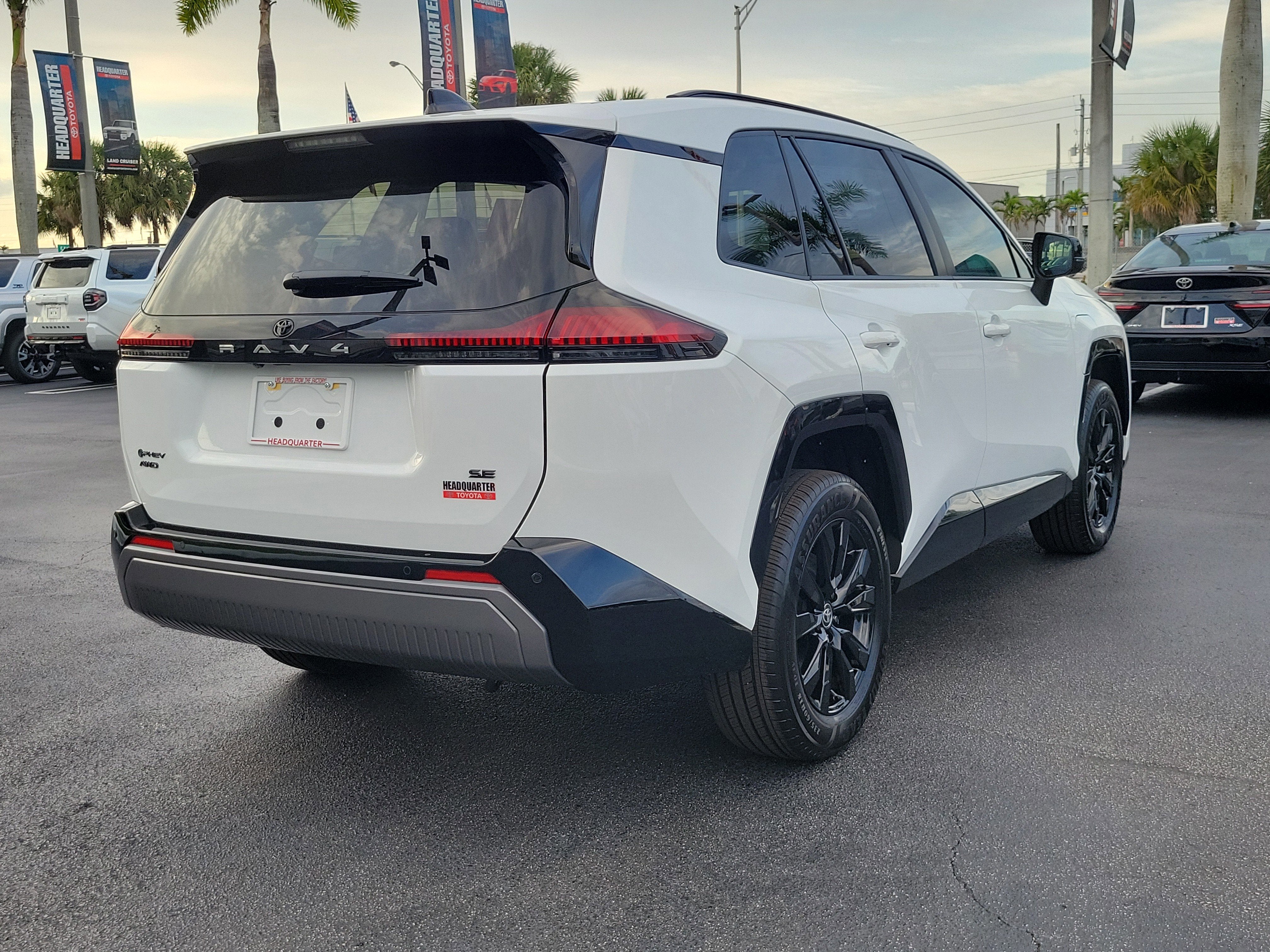 2026 Toyota RAV4 Plug-in Hybrid SE
