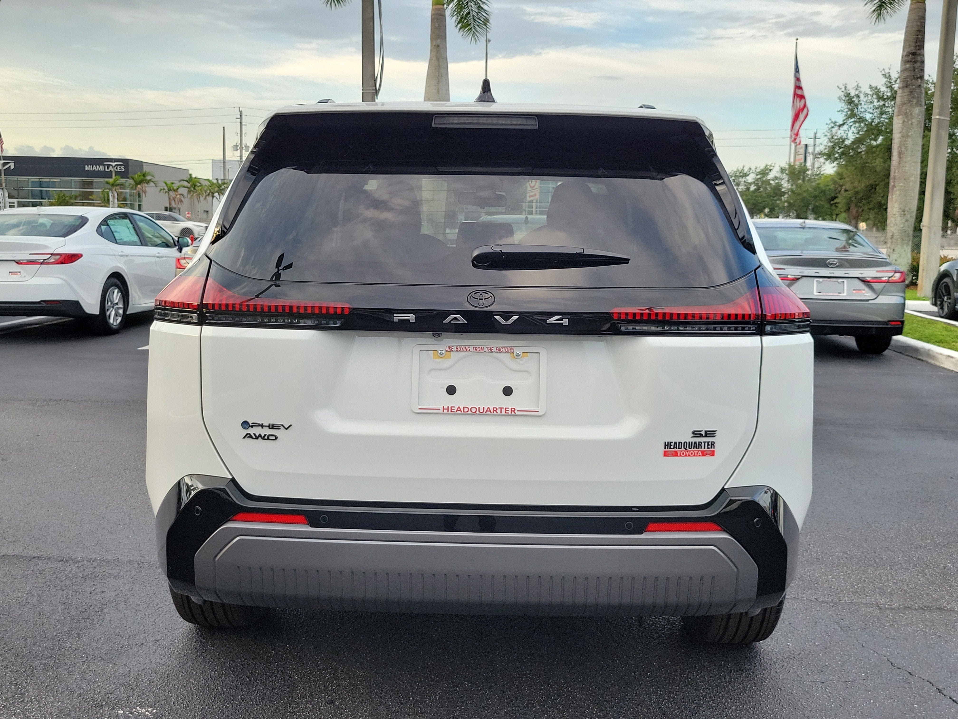 2026 Toyota RAV4 Plug-in Hybrid SE