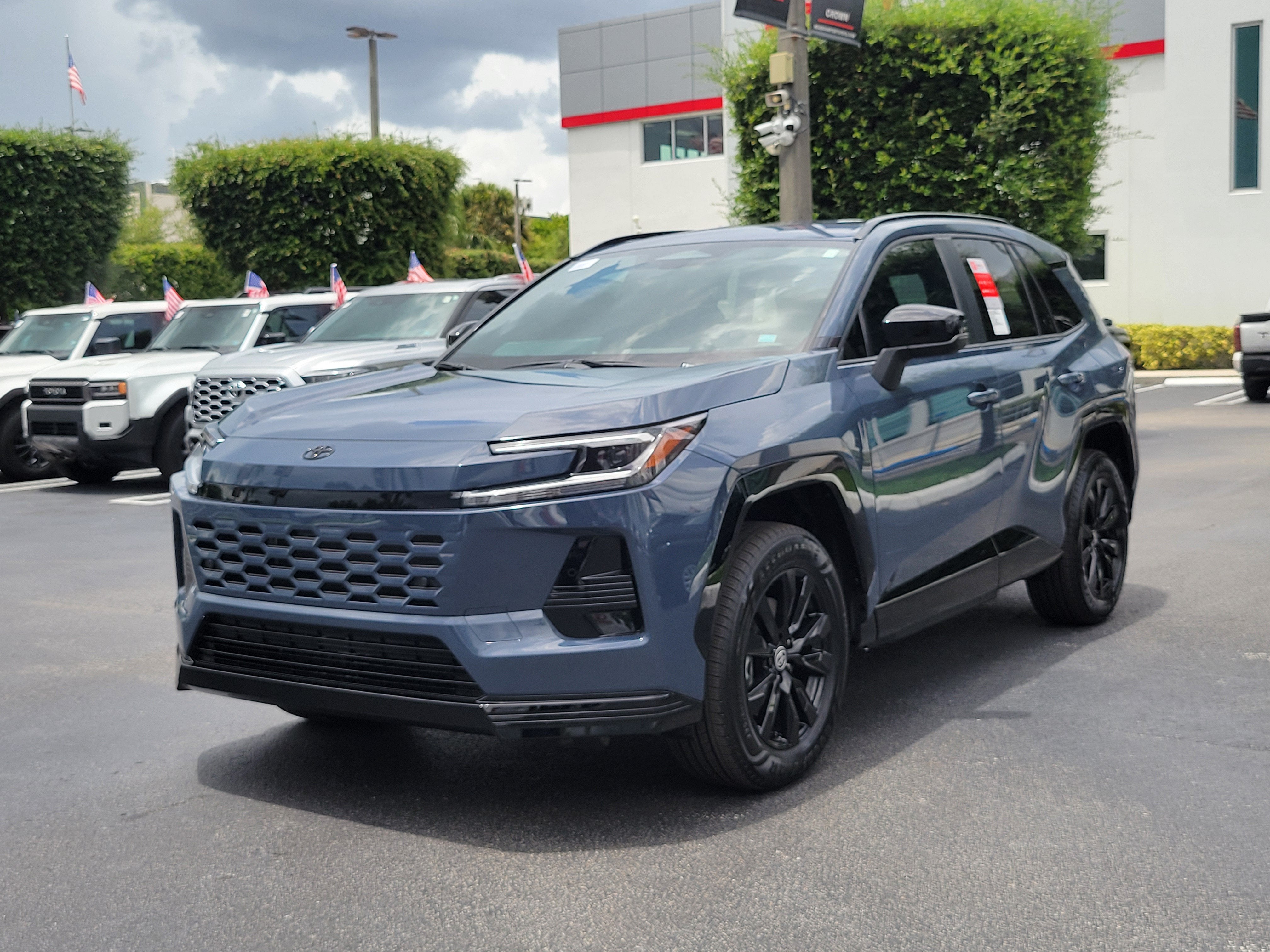 2026 Toyota RAV4 Plug-In Hybrid SE