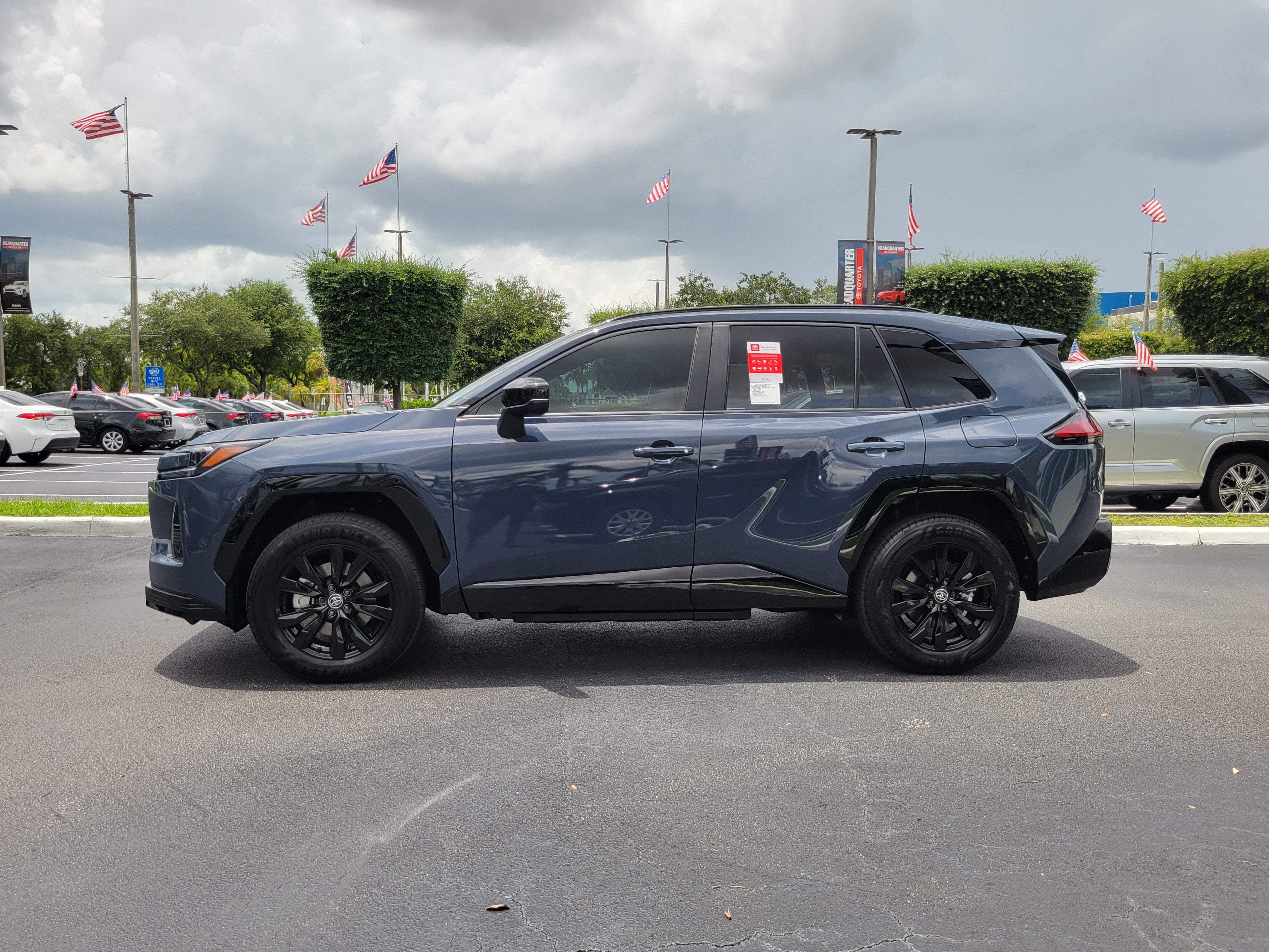 2026 Toyota RAV4 Plug-In Hybrid SE