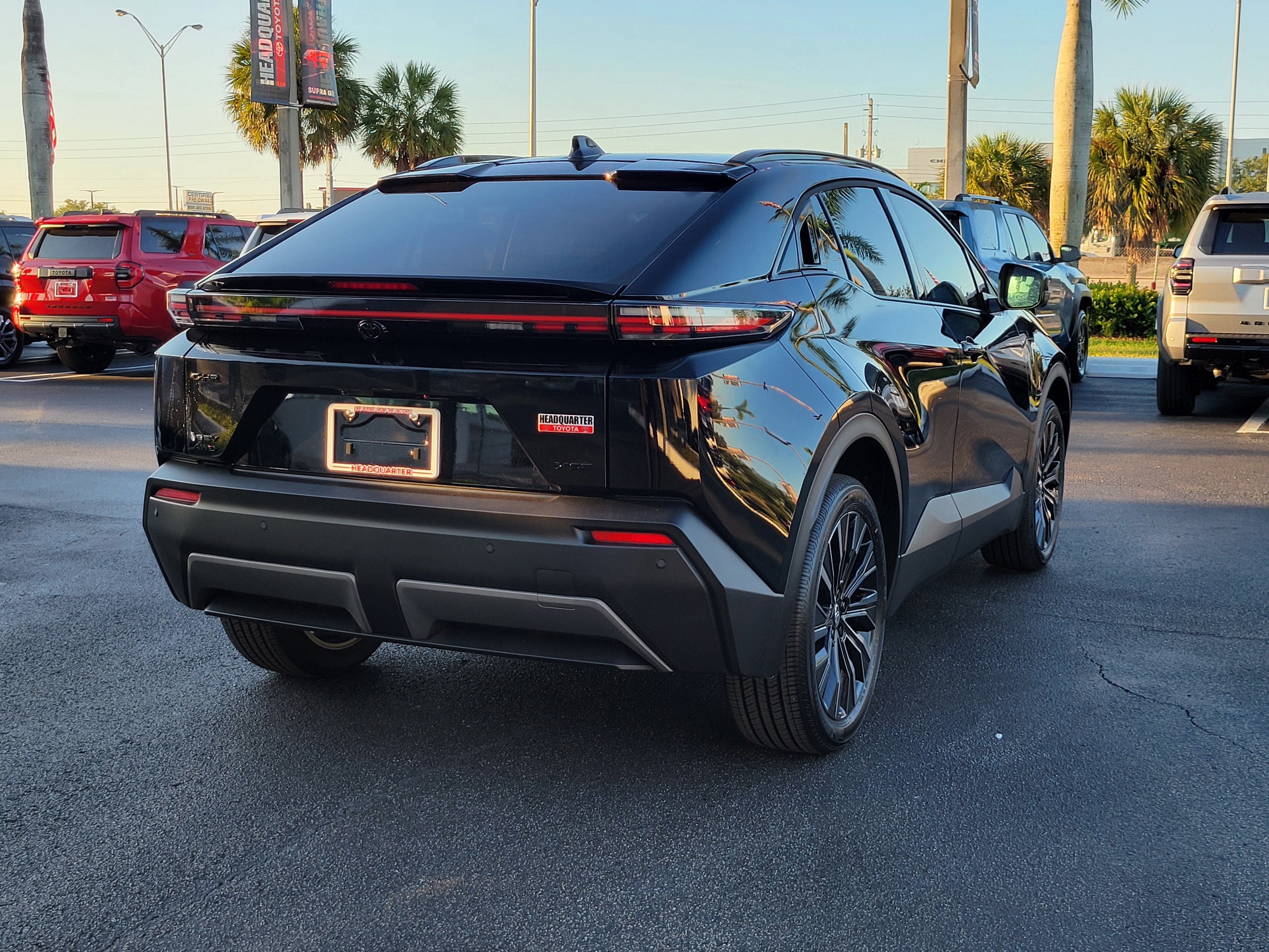 2026 Toyota C-HR XSE
