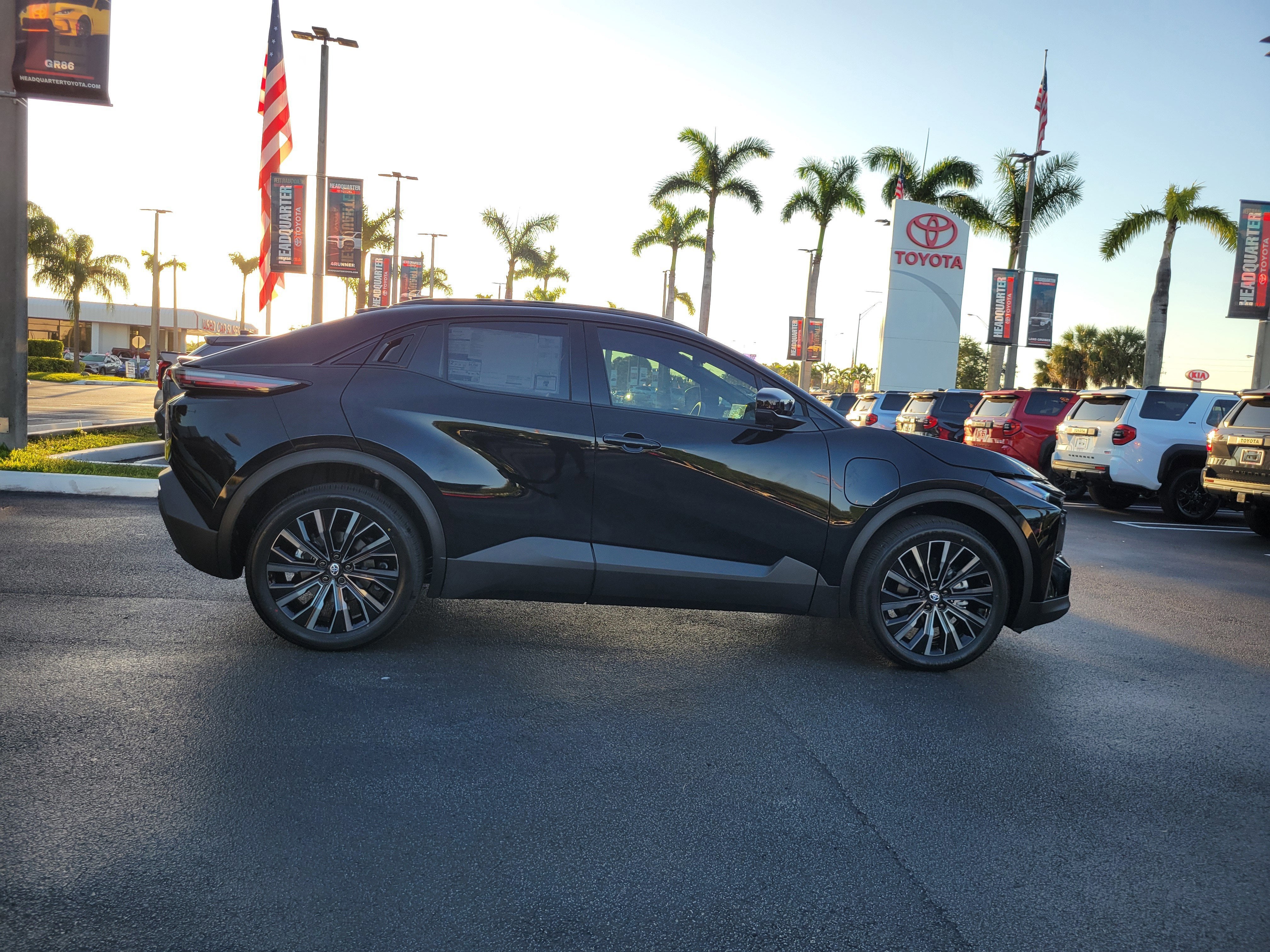 2026 Toyota C-HR XSE