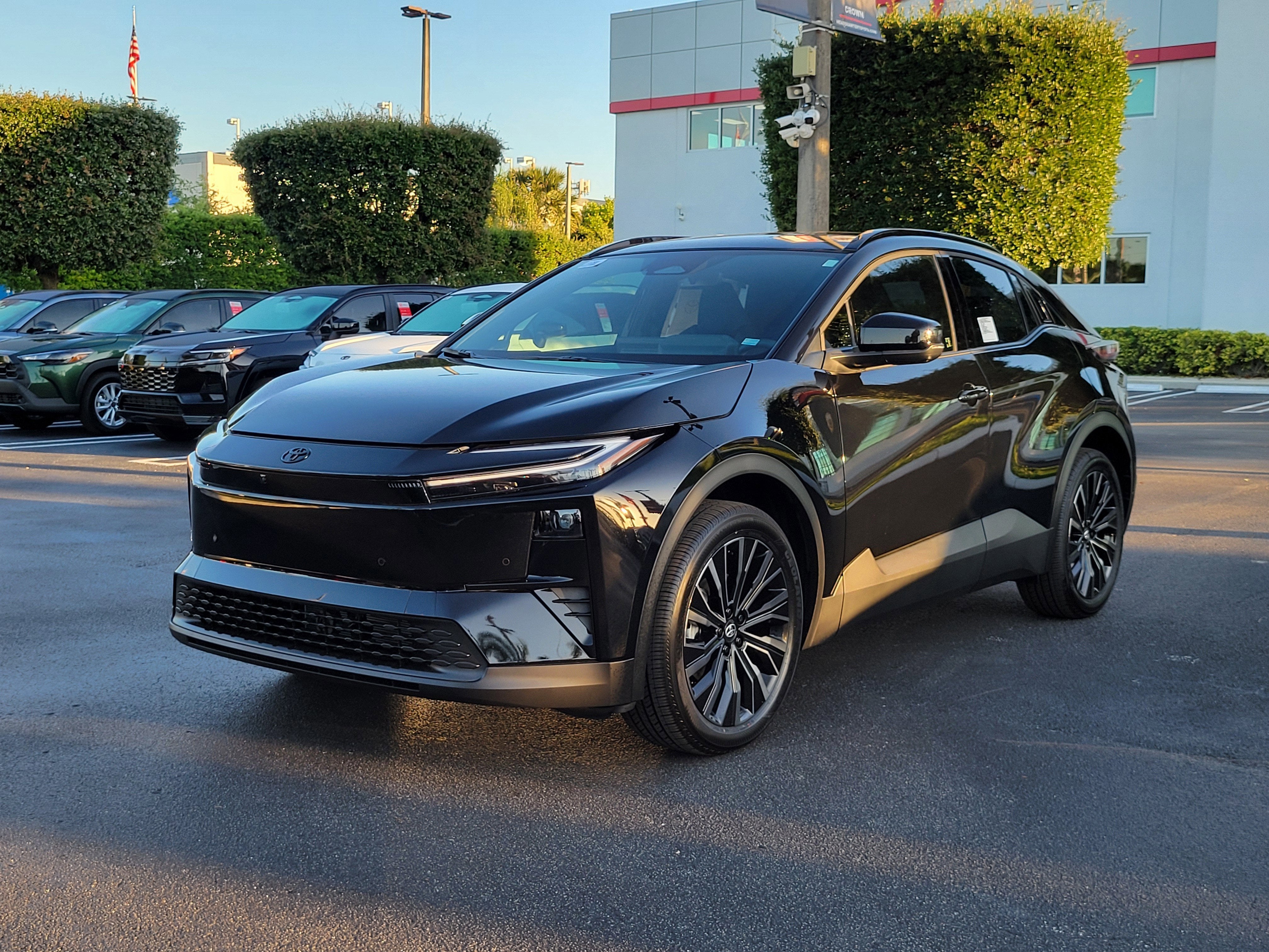 2026 Toyota C-HR XSE