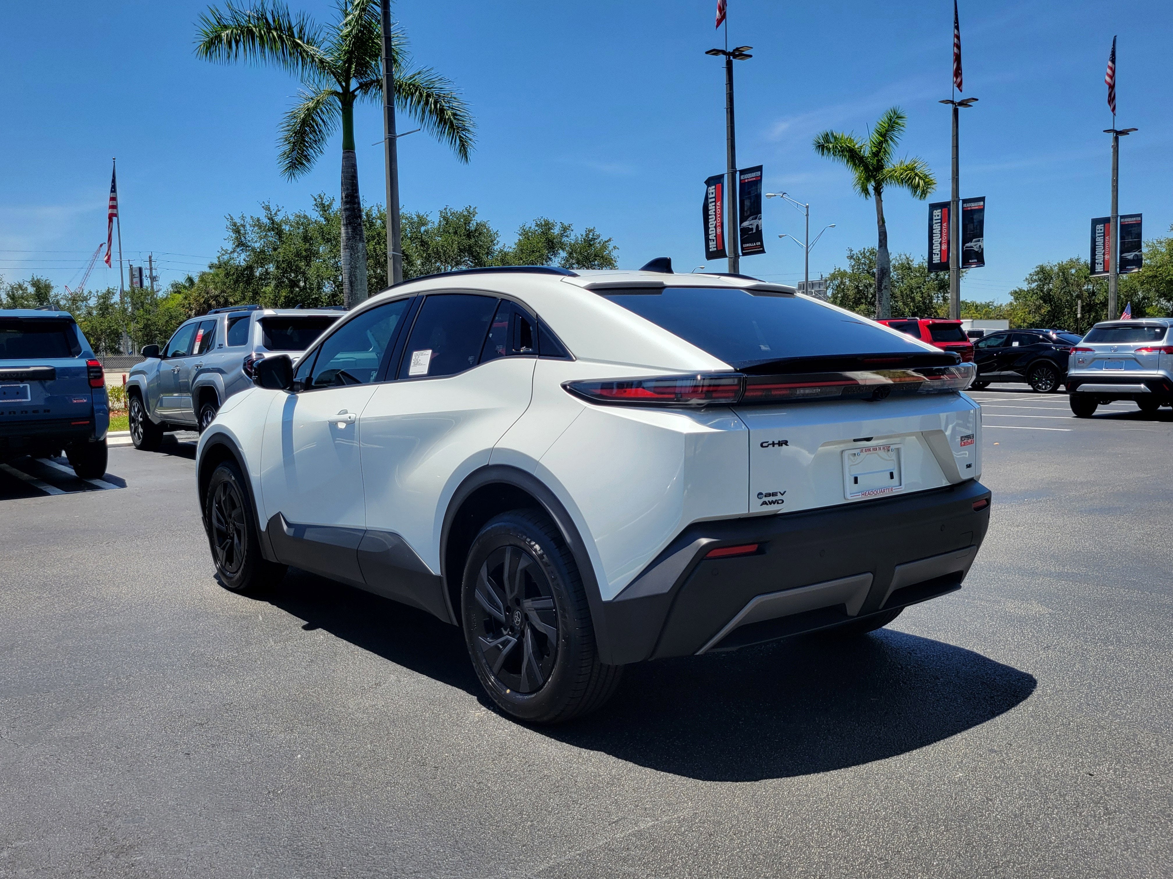 2026 Toyota C-HR SE