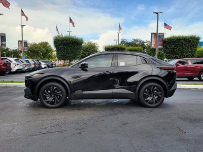 2026 Toyota C-HR SE