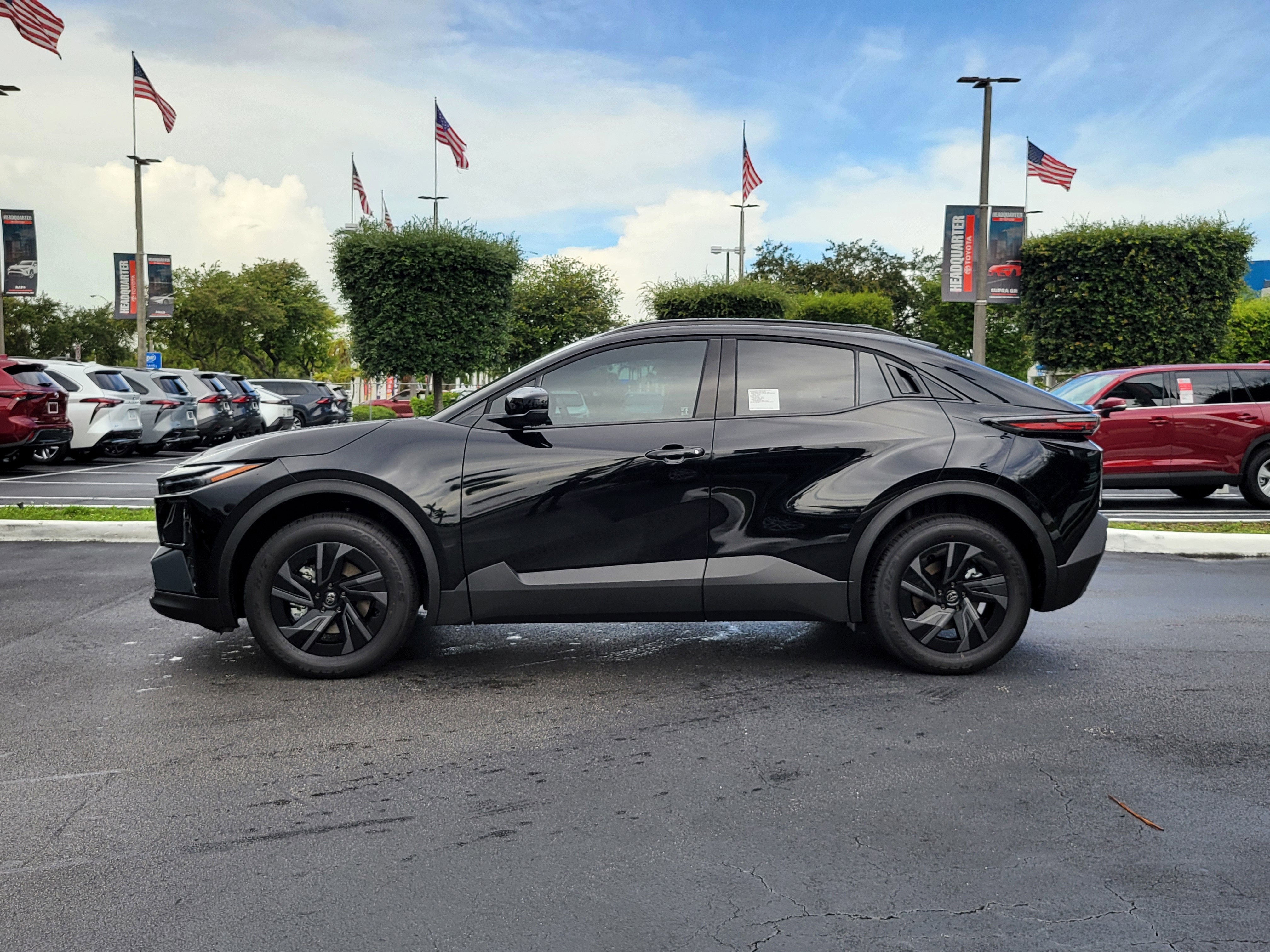 2026 Toyota C-HR SE