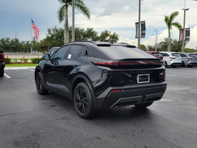 2026 Toyota C-HR SE