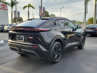 2026 Toyota C-HR SE